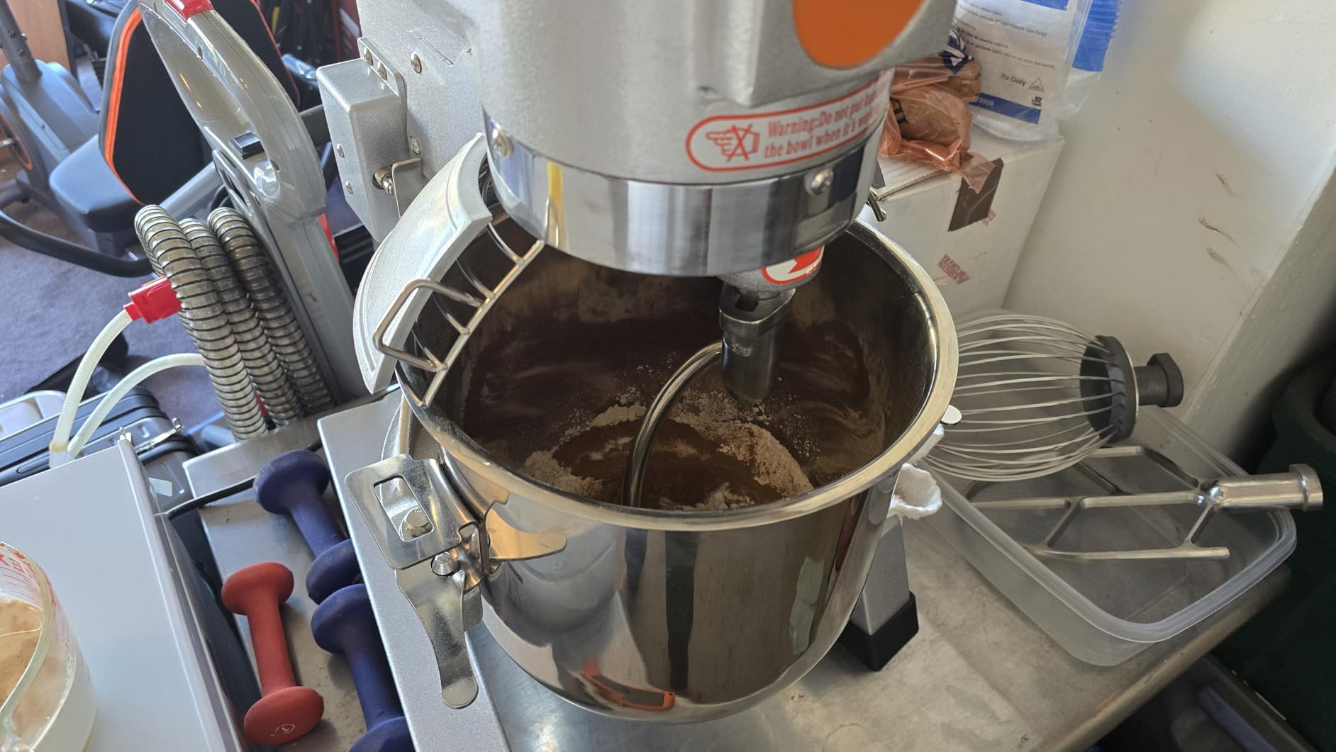 VEVOR 15Qt Commercial Food Mixer Timing Function 500W Commercial Mixer | for Bakery Pizzeria Restaurant Kitchen, Stainless Steel Bowl Heavy Duty Stand Mixers with 3 Speeds, Dough Hooks Whisk Beater customer photo 2