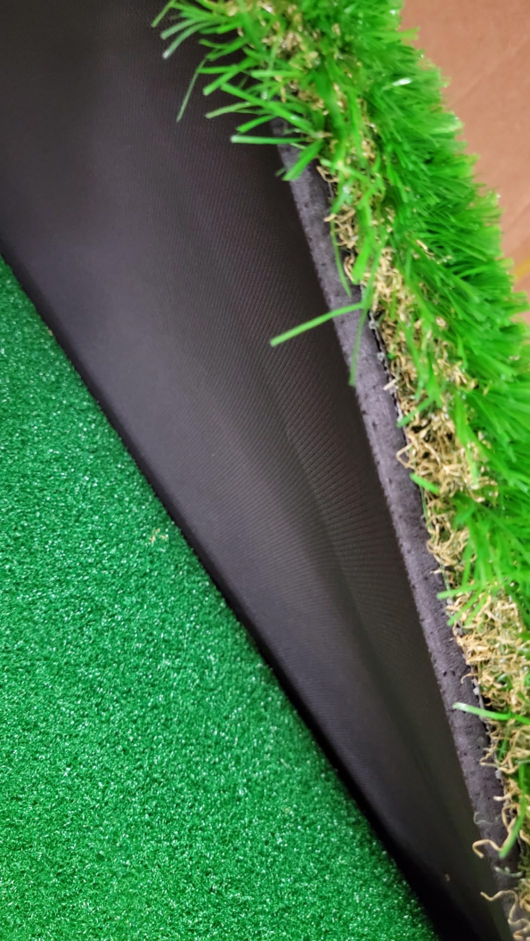Roykaw Golf Putting Green - 5 x 10 Ft. Putting Mat, Professional Training Aid for Indoor & Outdoor, Green Mat w/ 3 Holes, Flags, Slope Sponges customer photo 1