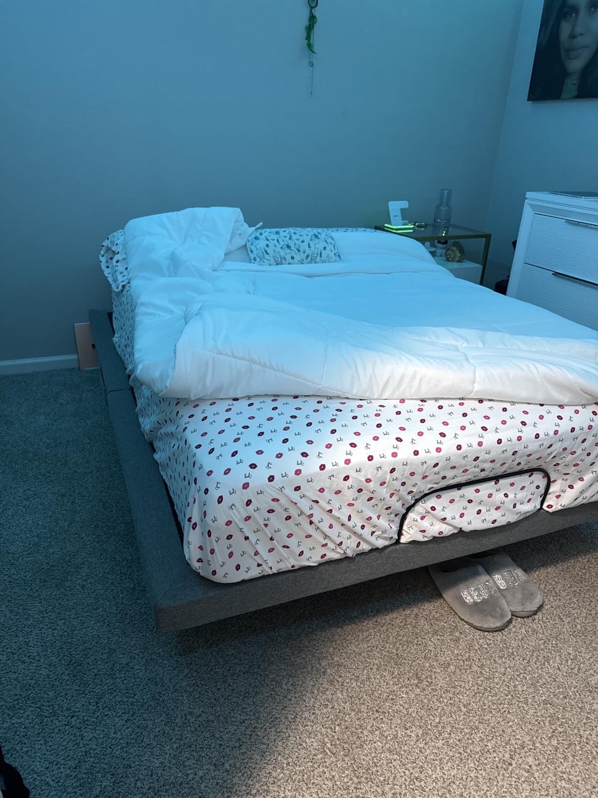 Best Choice Products Ergonomic Full Size Adjustable Bed Frame, Electric Base w/Wireless Remote Control, Nightlight, Massager, 2 USB Ports customer photo 2