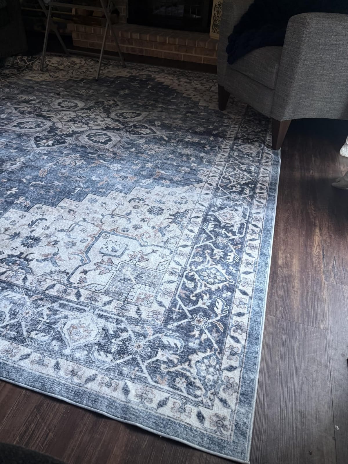 AMADA HOMEFURNISHING 8x10 Washable Area Rug, Low-Profile with Non-Slip Backing & Durable Edge Binding, Vintage Large Rugs for Living Room, Bedroom, Dining Room, Blue customer photo 2