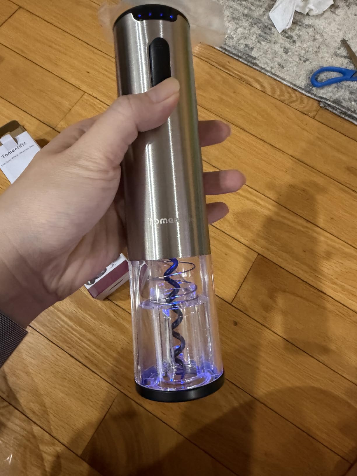 Electric Wine Opener Tomentific, Rechargeable Automatic Wine Corkscrew Bottle Opener With Foil Cutter, Type-C Charging Wine Openers With LED Light customer photo 1