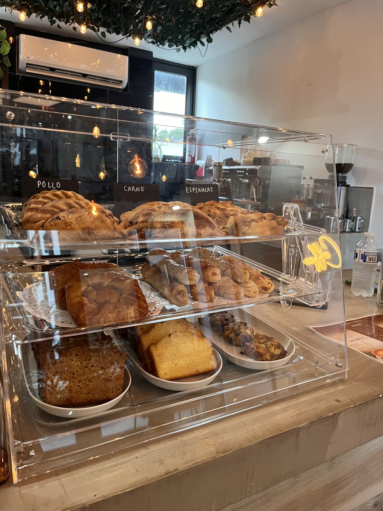 Bakery Display Case, Pastry Display Case Countertop 3 Tier Tray, Acrylic Clear Boxes for Bread Pastry Desserts Food Cookie, Display Cabinet Box for Baking Enthusiasts, 20.86 x 17.3 x 16.5 in customer photo 2