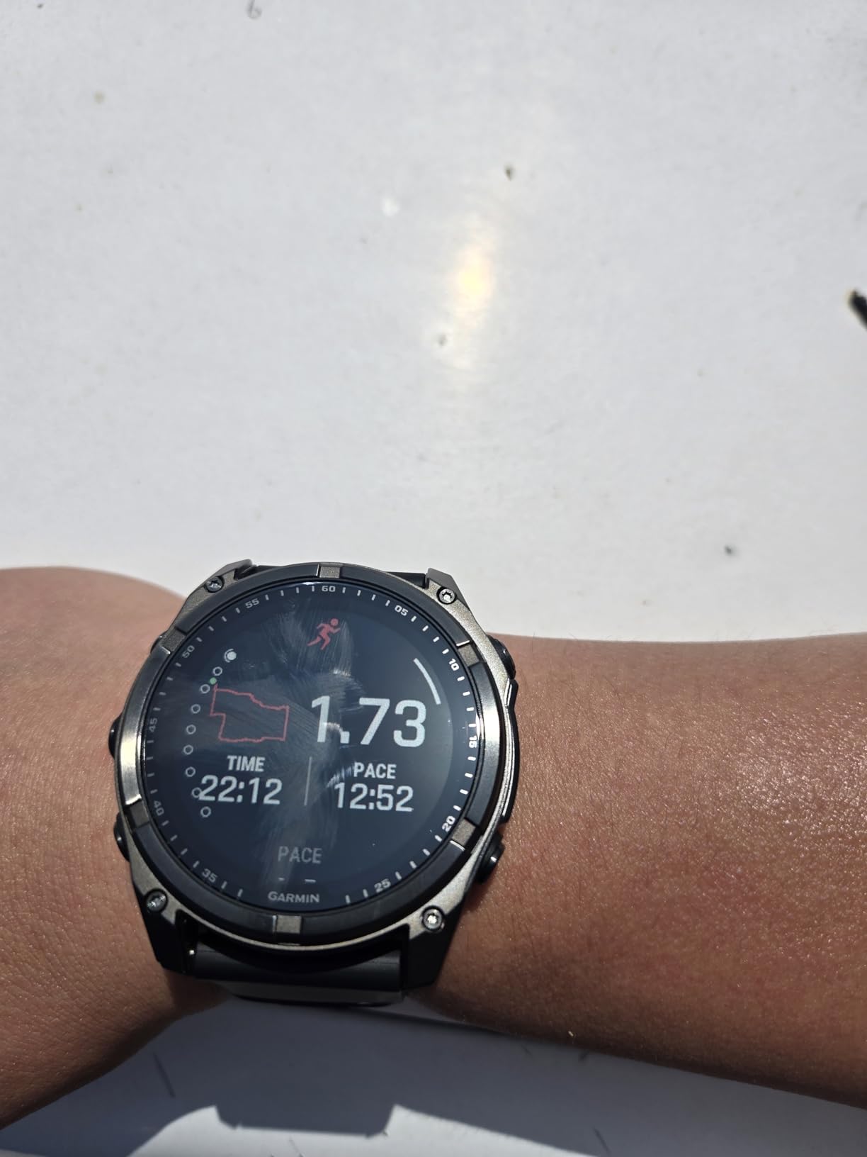 Garmin fenix 8 Solar, Sapphire, 51mm, DLC Titanium, Black/Pebble Gray | Premium Multisport Smartwatch, Solar Charging, GPS, Built-In Flashlight, Dive-Rated, Built-In Speakers & Mic customer photo 1