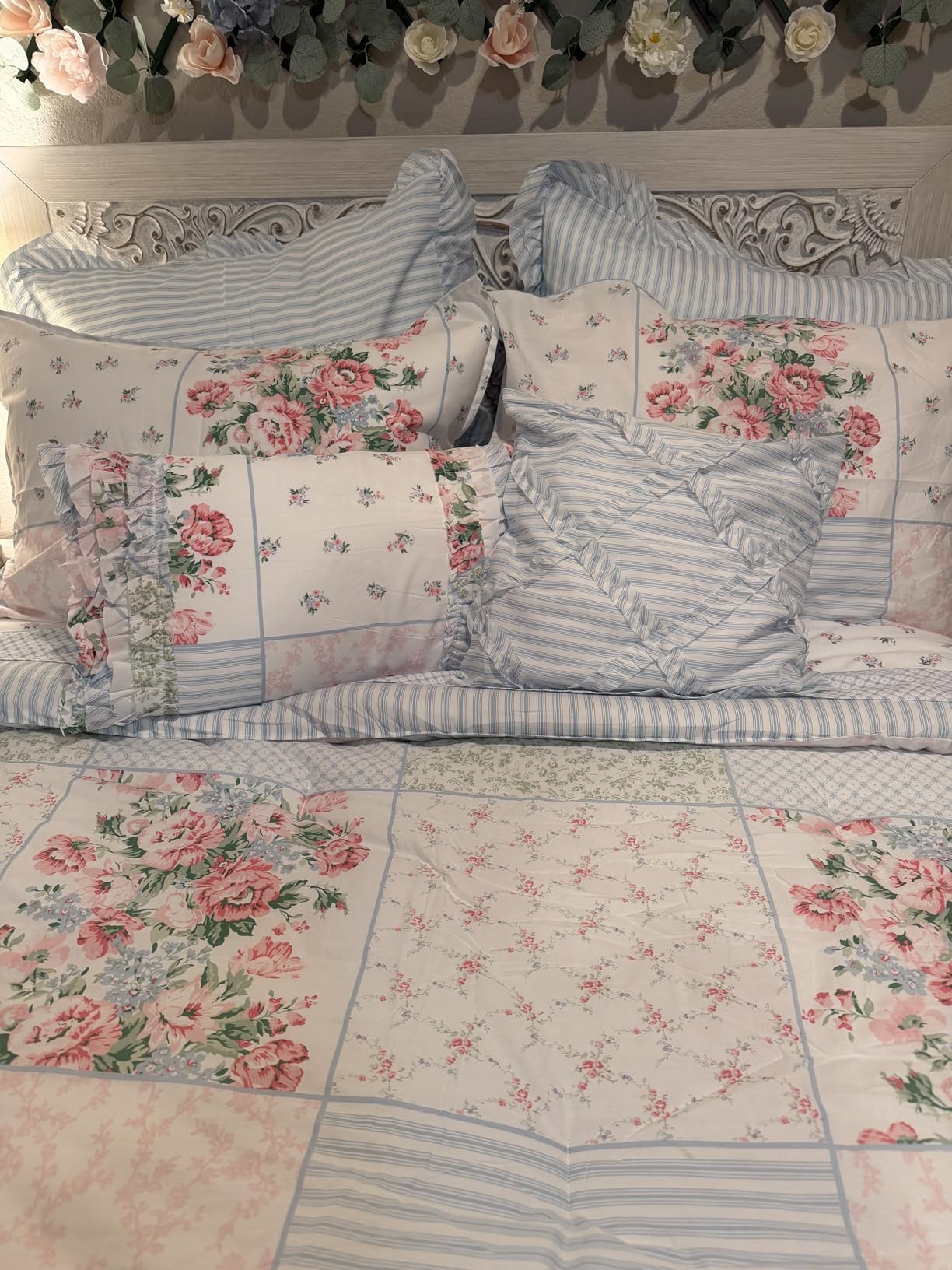 Laura Ashley - King Comforter Set, Premium Cotton Bedding with Matching Shams & Bonus Decorative Pillow Covers, Floral Home Decor, Oeko-Tex Certified (Toile Delight Green, King) customer photo 1