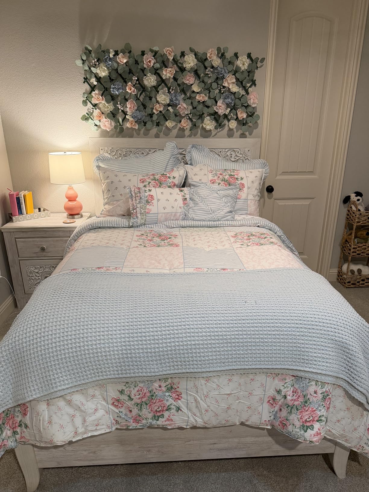 Laura Ashley - King Comforter Set, Premium Cotton Bedding with Matching Shams & Bonus Decorative Pillow Covers, Floral Home Decor, Oeko-Tex Certified (Toile Delight Green, King) customer photo 2