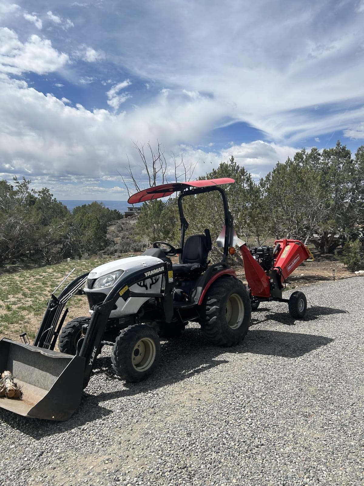 5'' inch ZONSEN 459cc 15hp E-Start Gas Powered Wood Chipper Shredder Mulcher with Towbar/Emergency Stop Button, Model GS1500 Red customer photo 1