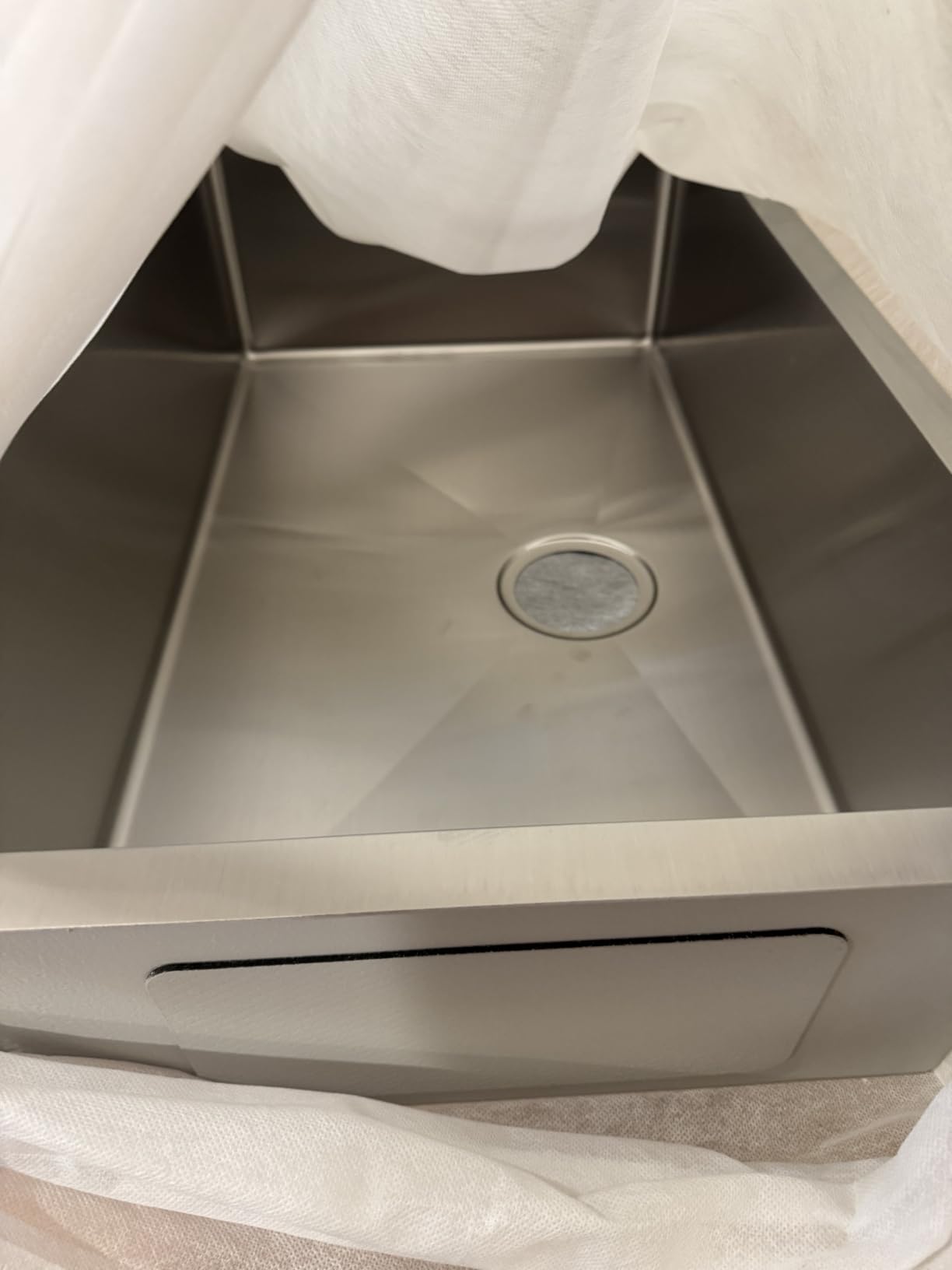 30 Inch Undermount Kitchen Sink - Delironexu 18 Gauge Stainless Steel Single Bowl Kitchen Sinks 30x18x9 Handmade Design with Brushed, Includes Drain Kit customer photo 1
