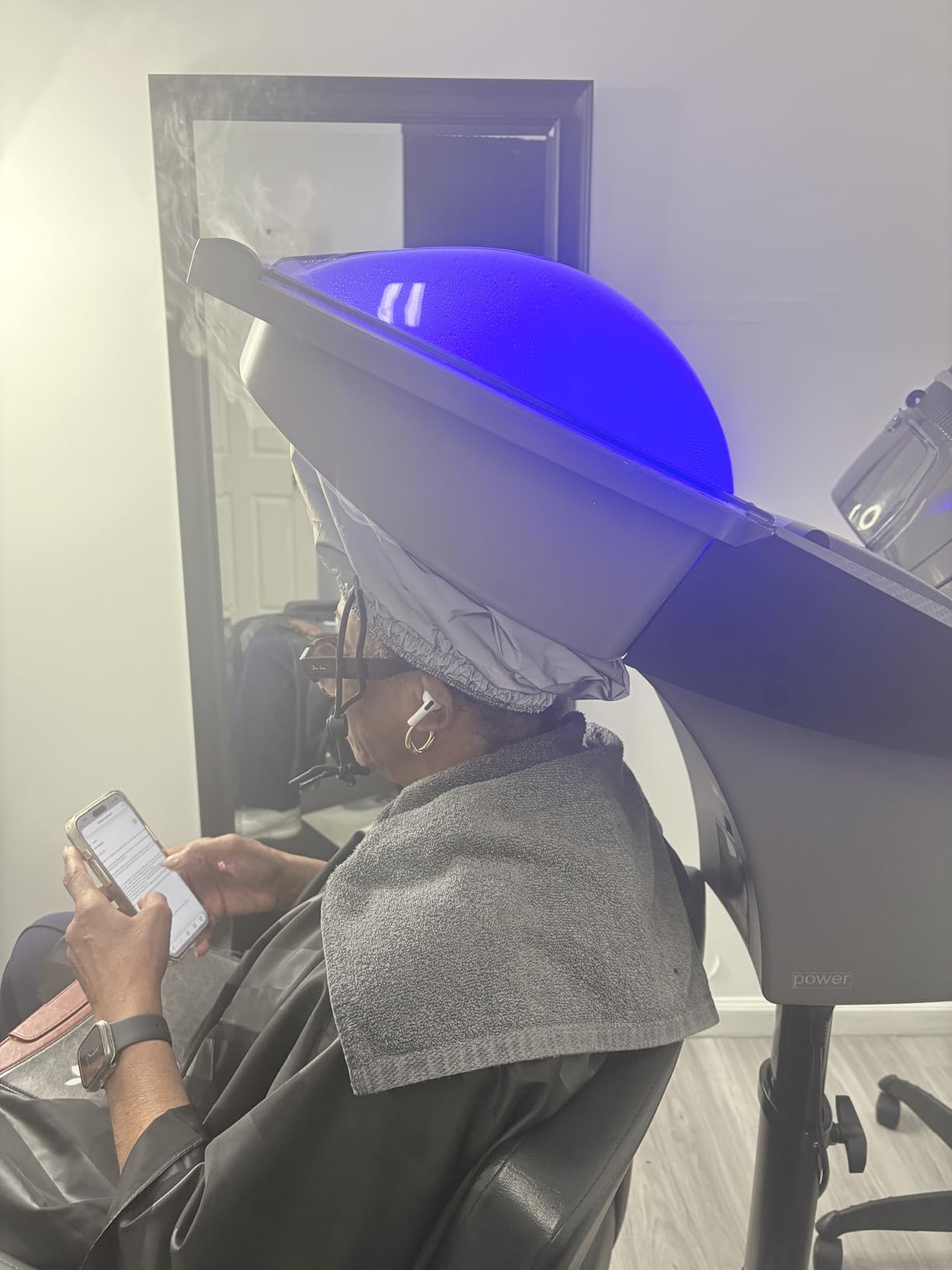Hair Steamer, 700W Professional Hair Salon Steamer for Deep Conditioning Hooded Dryer Accelerator Color Processor, Height-Adjustable Standing Hair Steamer Hair Treatment Machine, 110V, 50/60Hz customer photo 2