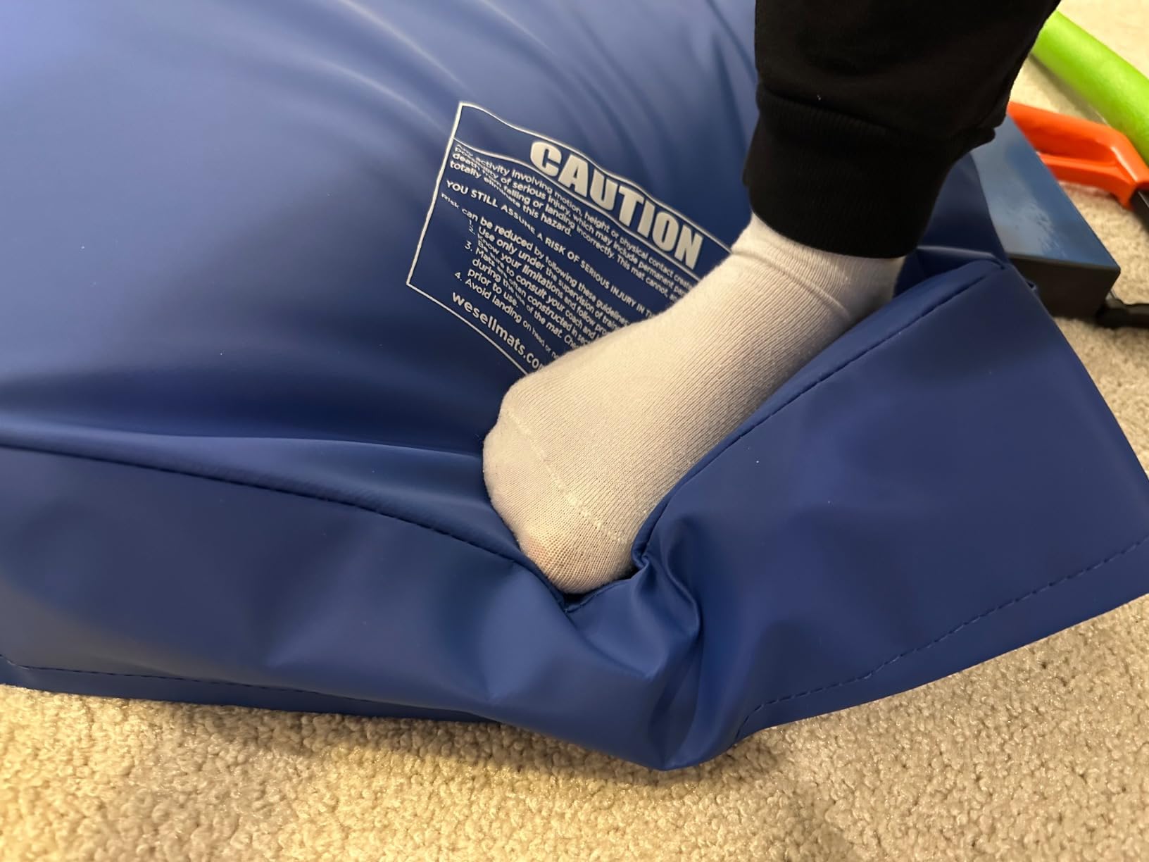 We Sell Mats Bifolding Gymnastics Crash Landing Mat Pad, Safety for Tumbling, Back Handspring Training and Cheerleading customer photo 2