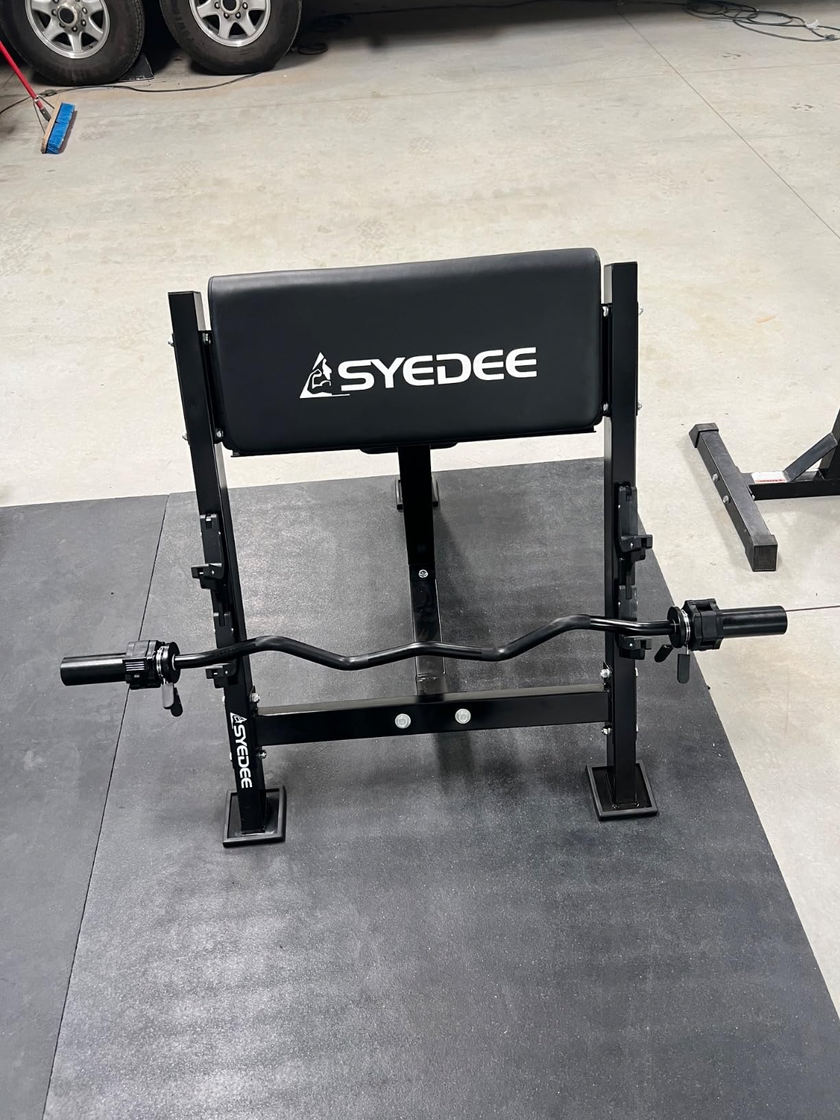 Mikolo Preacher Curl Bench, Seated Arm Isolated Barbell Dumbbell Bicep Station, Bicep Curl Machine with 2 Bar Holders for Home Gym customer photo 1