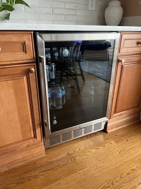 FoMup Commercial Display Refrigerator with Reversible Glass Door, Upright Beverage Cooler Merchandiser, Drink Fridge with Door Lock for Restaurant Supermarket Convenience Store, 13.8 Cu.Ft customer photo 1