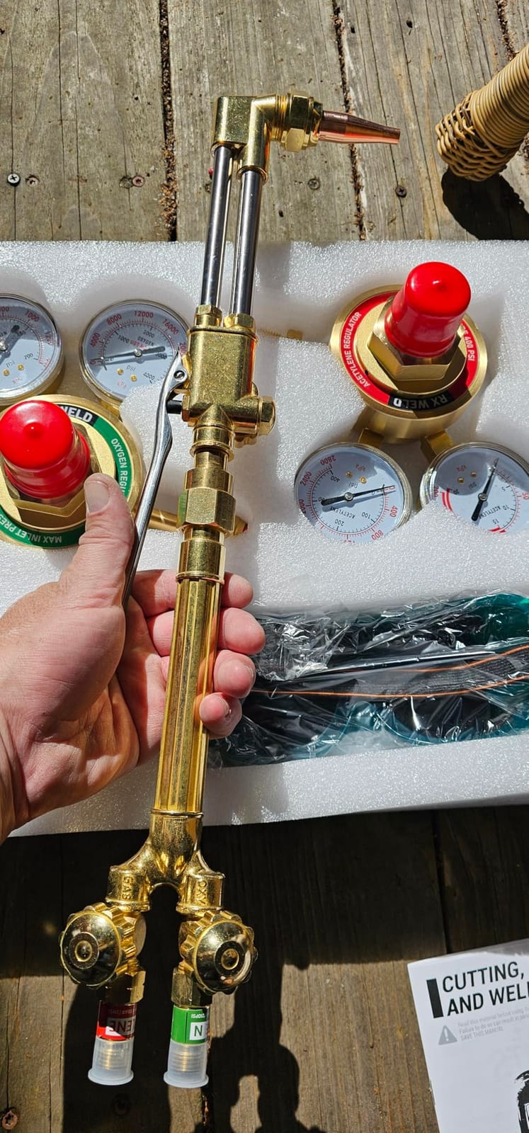 RX WELD Heavy Duty Oxy Acetylene Torch Kit with Check Valves | CA2460 Cutting Attachment, 8-MFA Heating Nozzles, Welding Nozzles customer photo 2