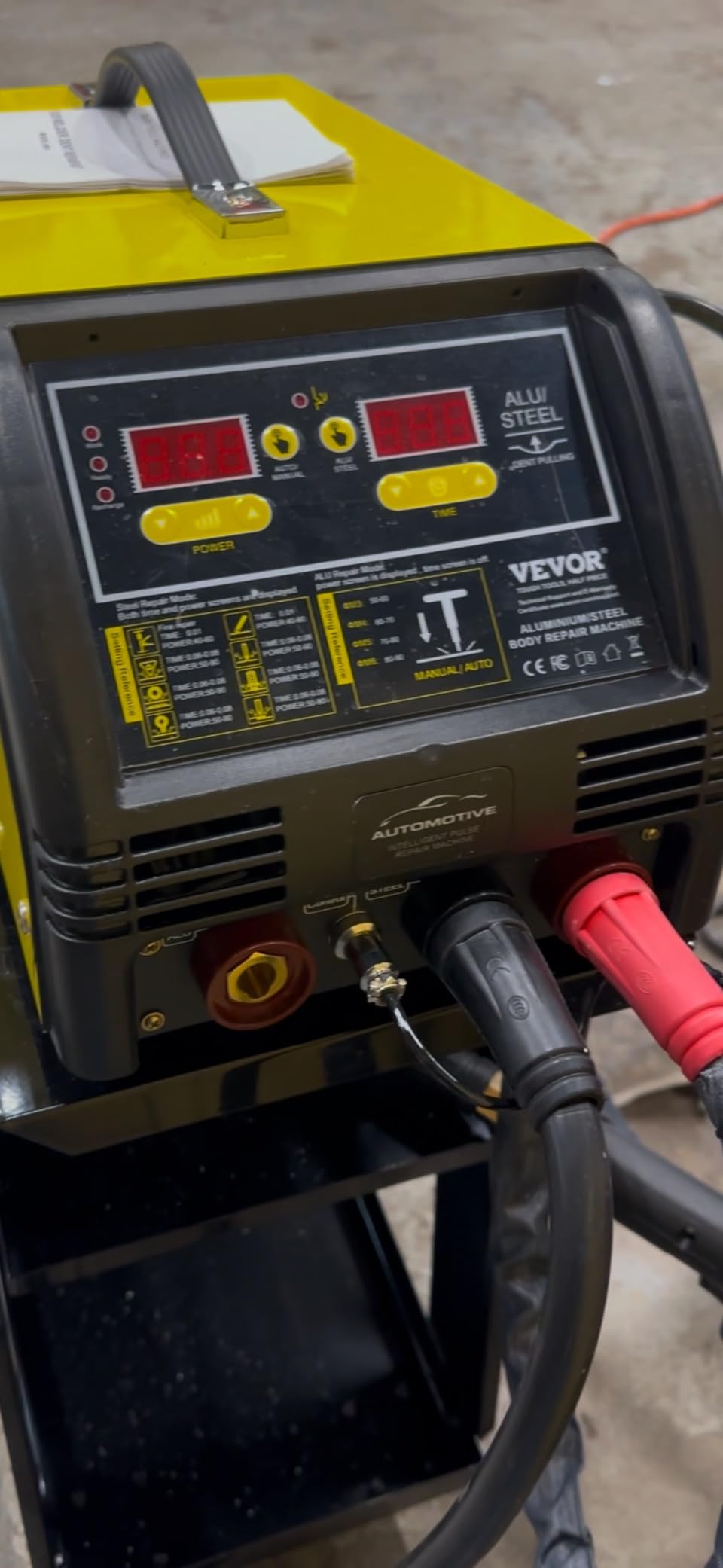 VEVOR Dual Pro Stud Welder Deluxe AL/Fe Dent Repair Kit, Professional 5KW Welder with Auto/Manual Welding and 10 Modes, 110V Spot Welding Dent Repair Machine for Steel & Aluminum Auto Panels Repair customer photo 1