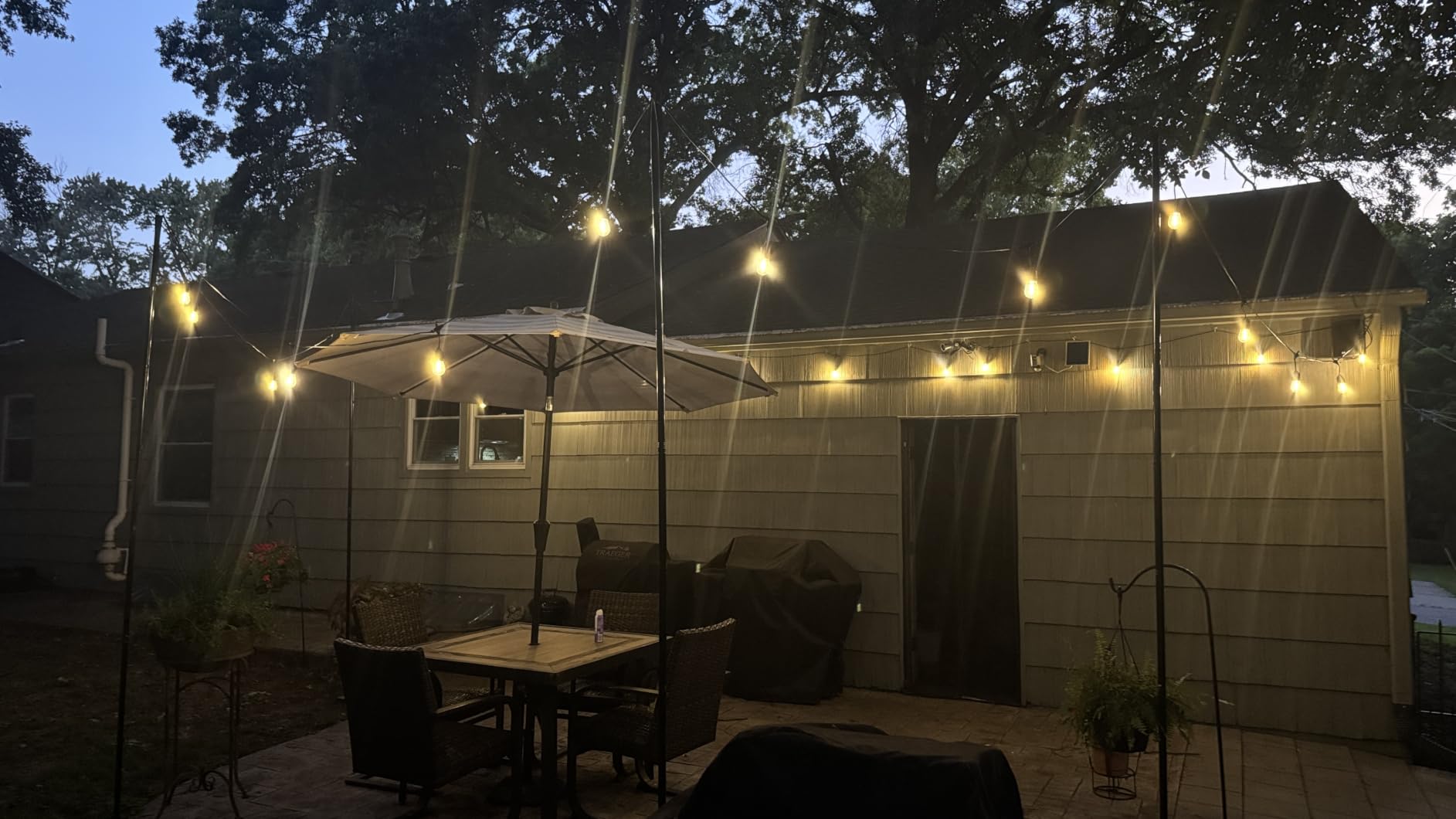 Svater Outdoor String Lights for Outside 200 FT Waterproof Commercial Grade | Patio Hanging Lighting with Plastic E26 S14 Dimmable Vintage Bulbs, Connectable for Bistro Cafe Market (50*4) customer photo 1