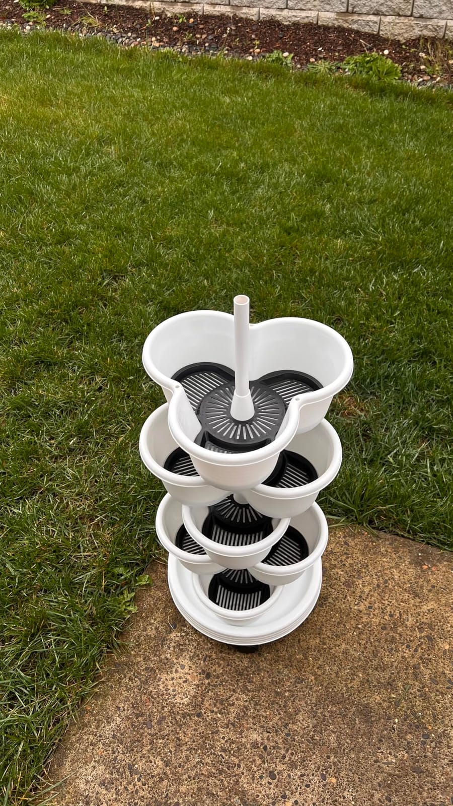 VECELO 5 Tier Vertical Garden Planter, Self Watering Stackable Planters with Wheels for Strawberries, Herbs, Flowers, Vegetables, White customer photo 2
