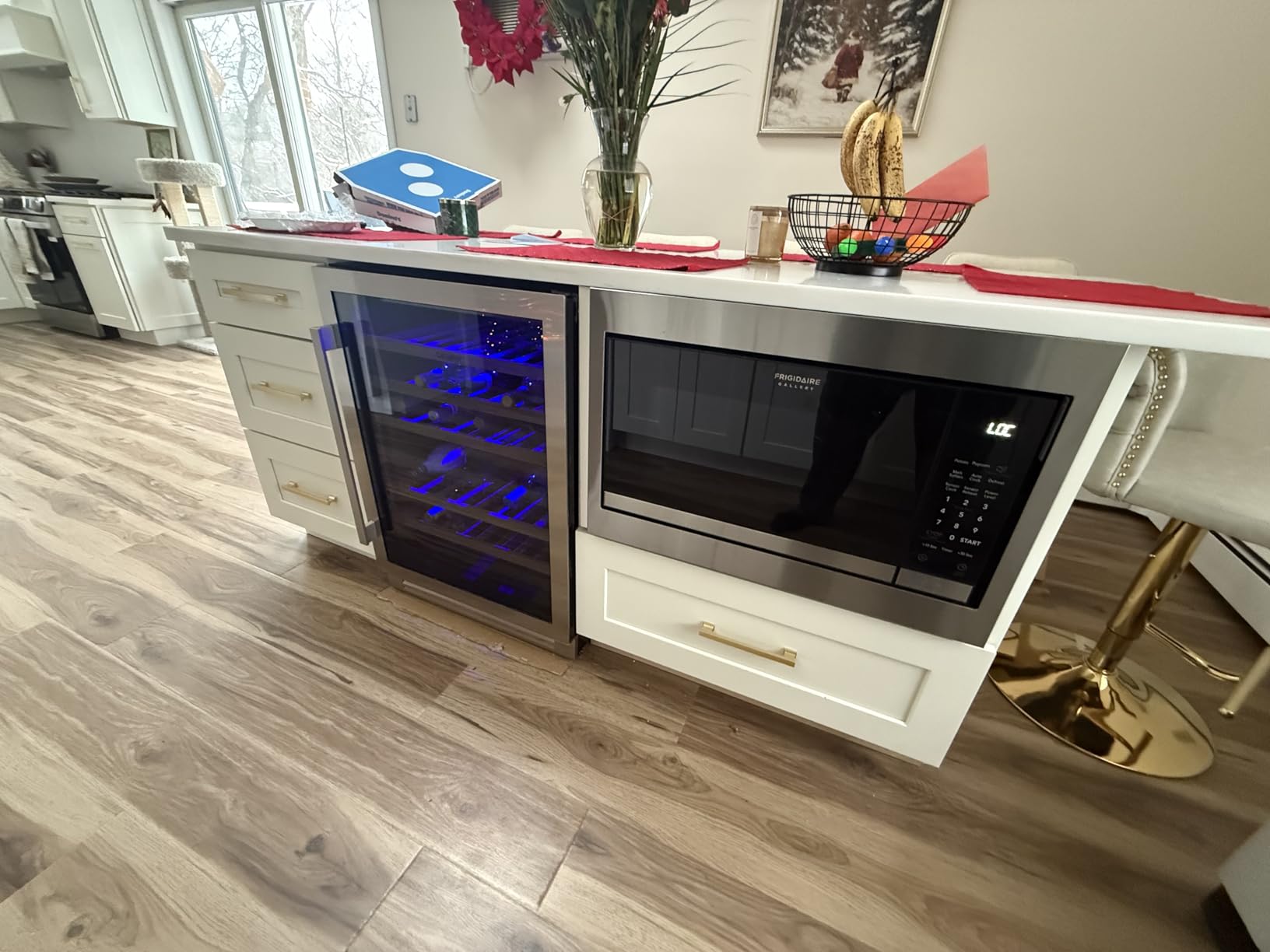 Frigidaire Gallery Series GMBS3068BF 2.2 cu. ft. Built-in Microwave Oven, Trim Kit Sold Separately customer photo 1