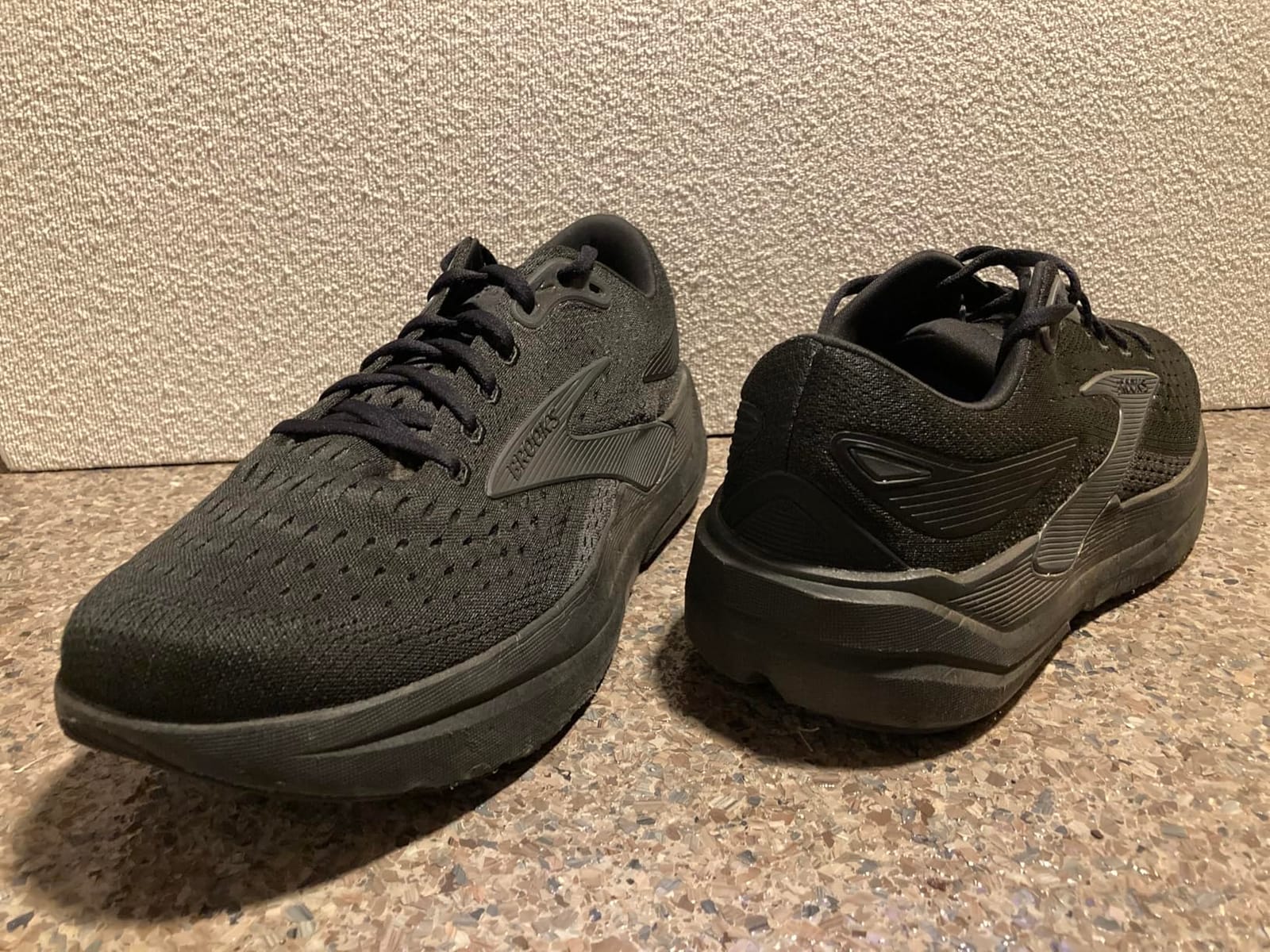 Brooks Men's Ghost Max 3 Running Shoe customer photo 2