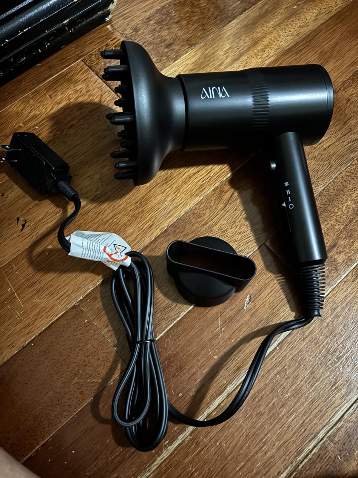 AINA Diffuser Hair Dryer Full-Featured Blow Dryer 110V/1600W (Vader Black) | 3 Heat/2 Speed | Cold Shut Button | Lightweight | Compact Size customer photo 1