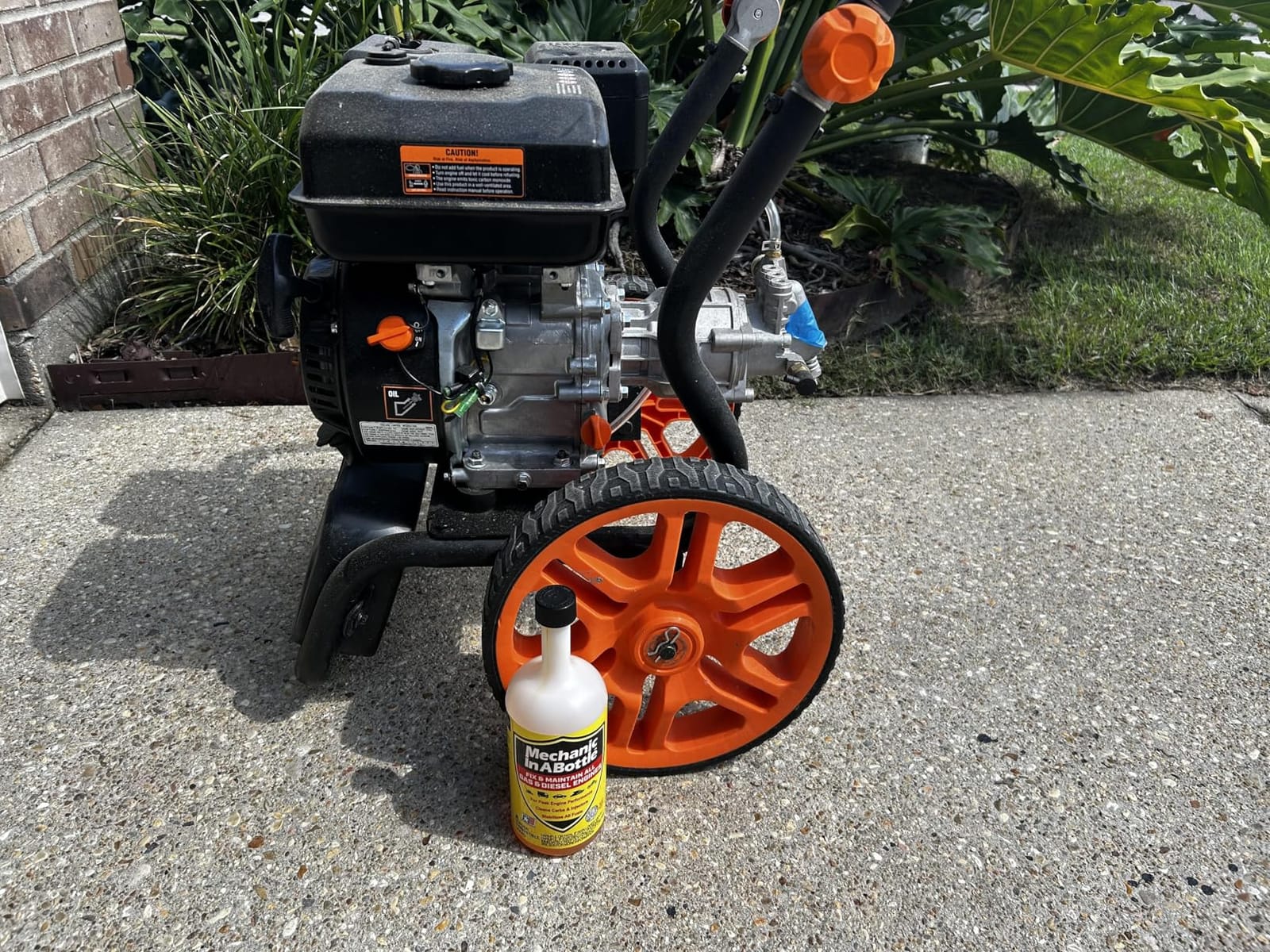 WEN 3400 PSI Gas Pressure Washer with 223cc Engine, 2.7 GPM Flow Rate and Onboard Soap Tank (PW224G) customer photo 1