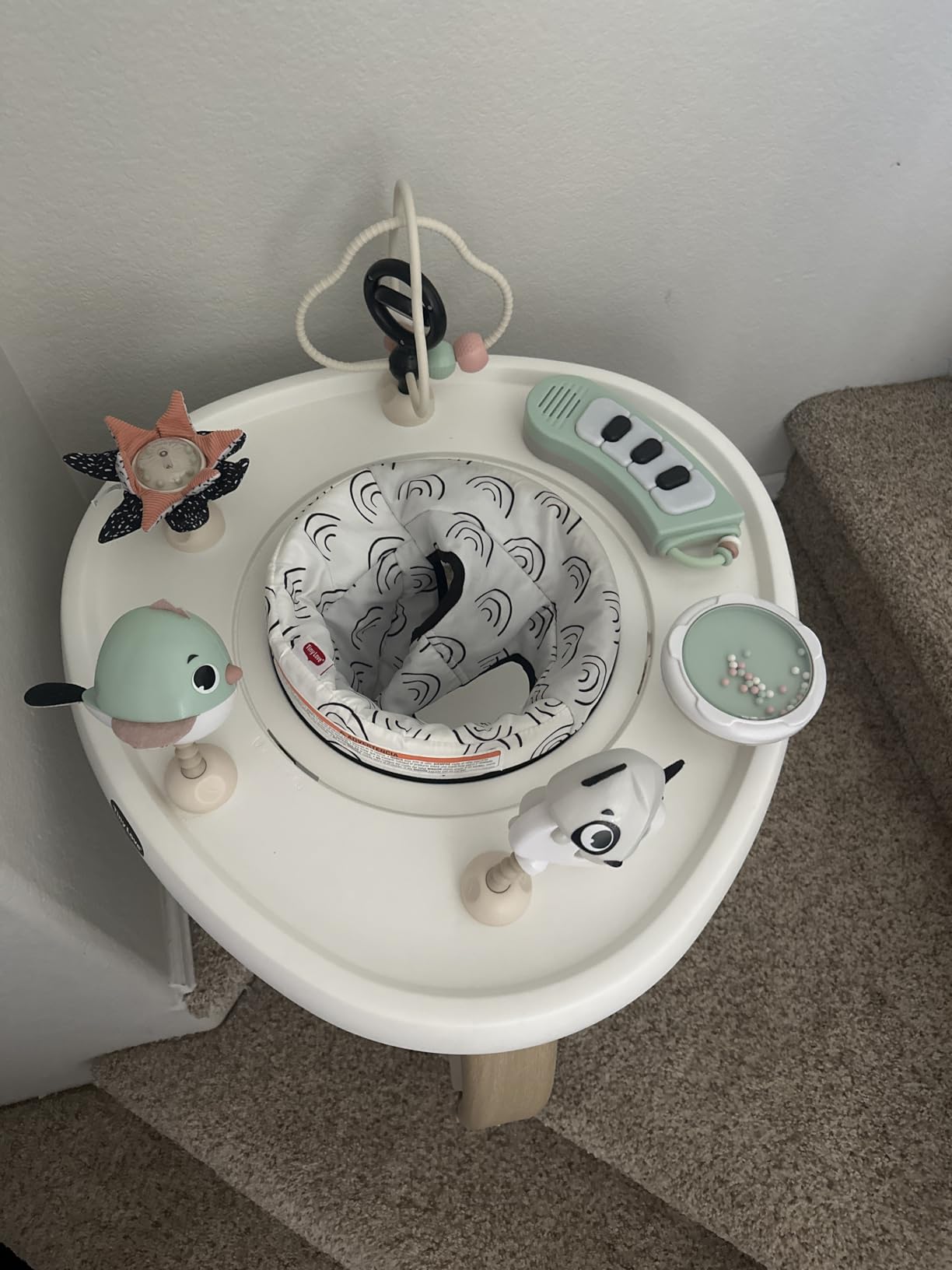Tiny Love 5-in-1 Here I Grow Stationary Activity Center, Black & White Decor Collection customer photo 2