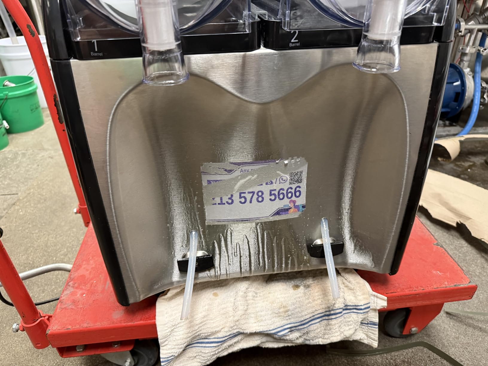 45L Commercial Slushie Machine, 3 Tank Margarita Machine 120 Grande Cups | 5-in-1 Slushie Machine with Auto Clean, 12 Gal LED Frozen Drink Machine for Bar Restaurant, Business, Party, Fast Cooling customer photo 1