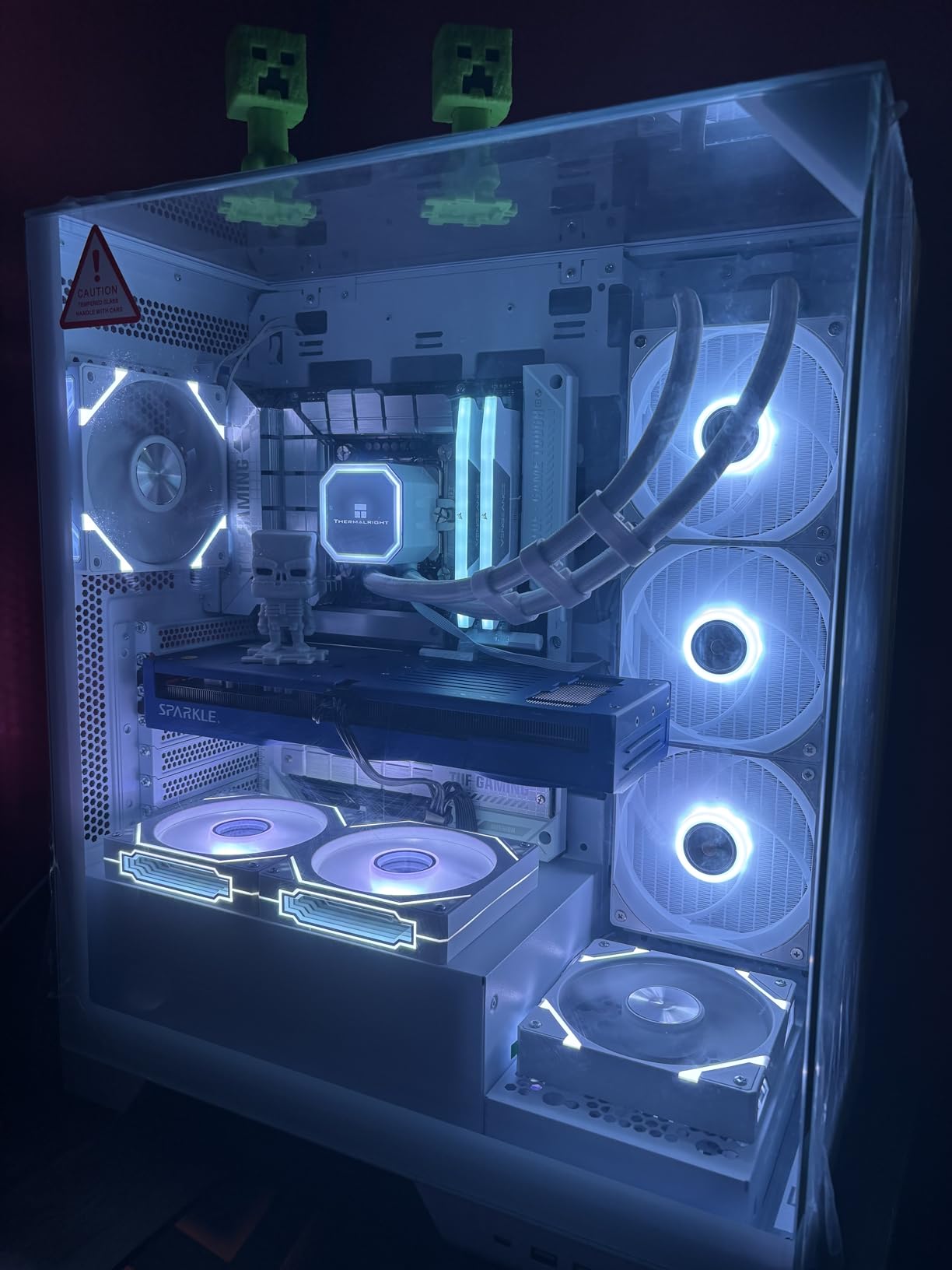 Sparkle Intel Arc B580 Titan OC, 12GB GDDR6, Torn Cooling 2.0, Axial Fan, Breathing Light, Metal Backplate, SB580T-12GOC customer photo 1
