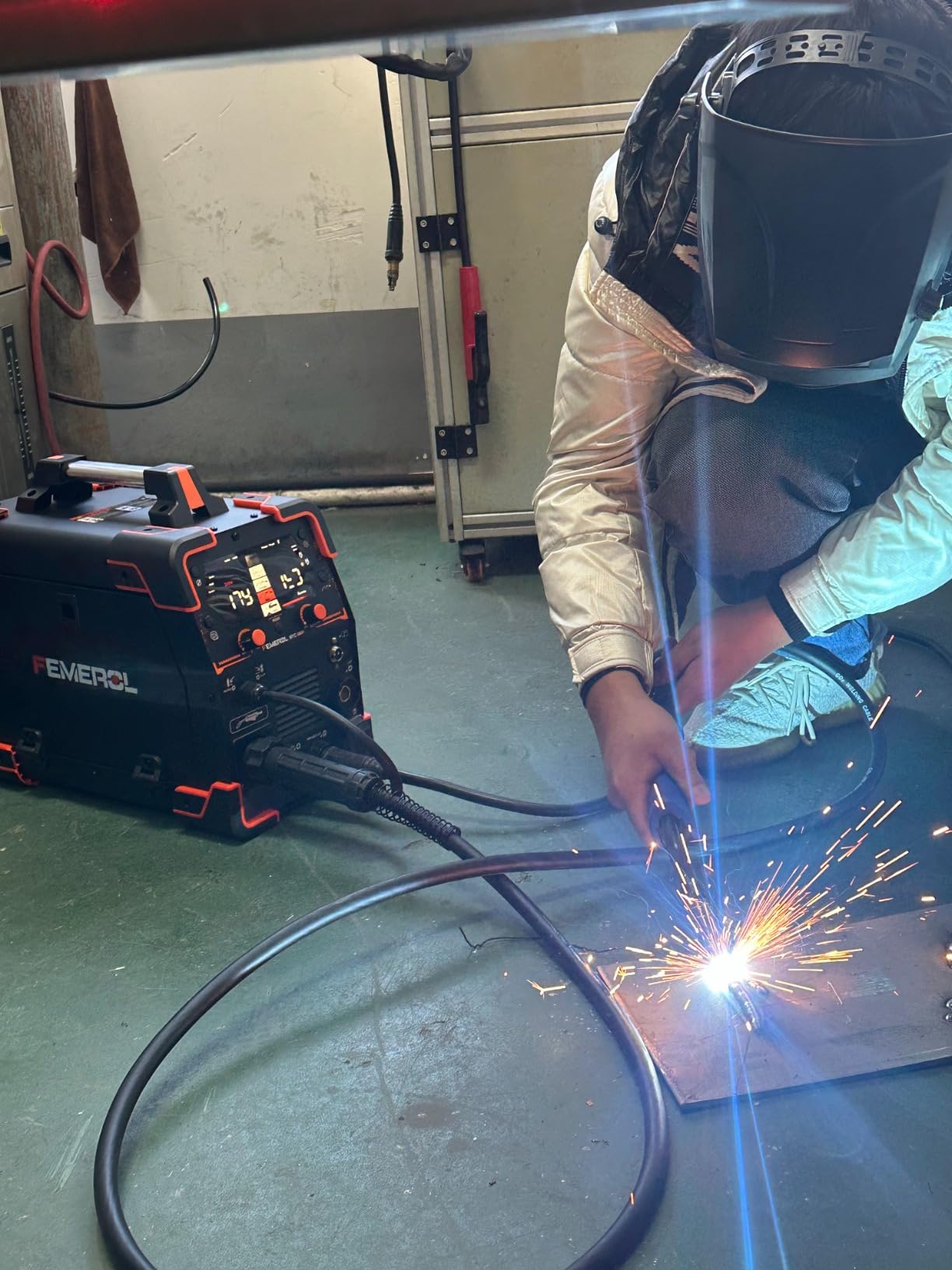 FEMEROL Plasma Cutter Welder Combo 200A Gas MIG/Gasless MIG/HF TIG/Stick/CUT/SPOT 6 in 1 Welding Machine Aluminum Welding 110/220V Dual Voltage Multi Process Welder customer photo 2