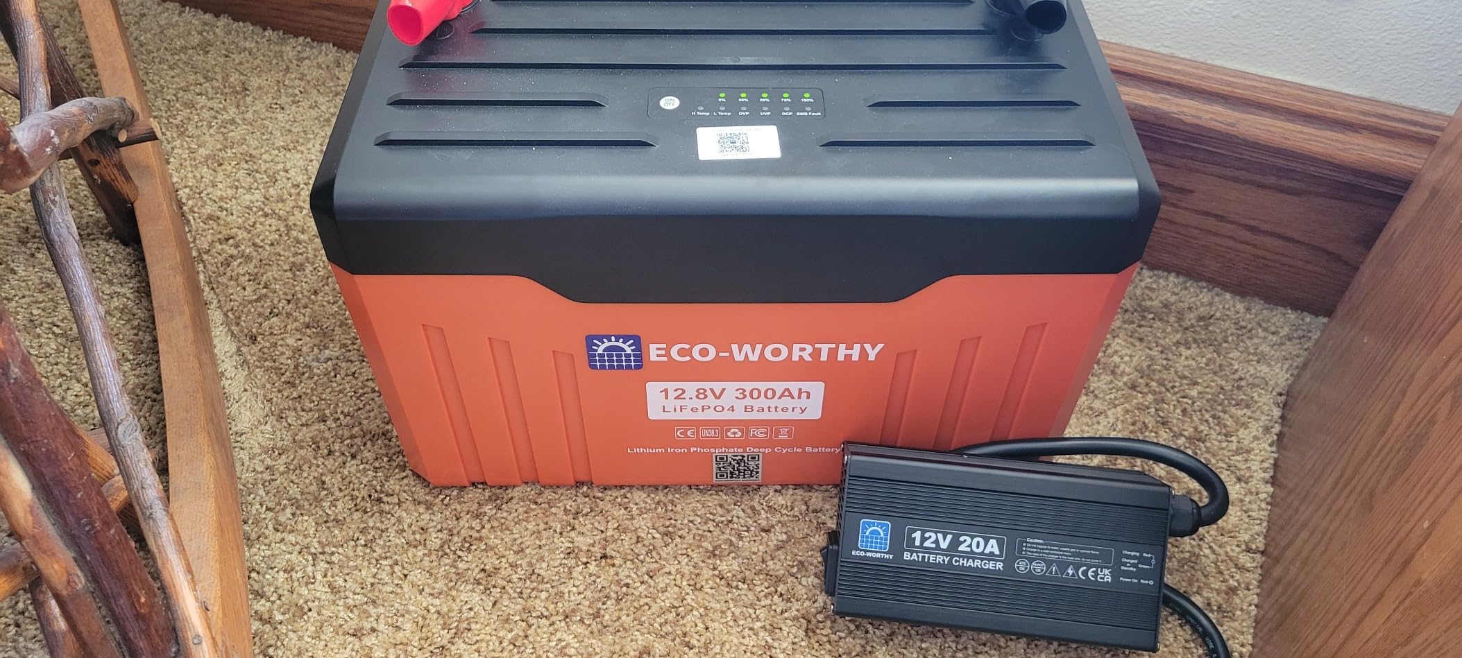 ECO-WORTHY 12V 314AH LiFePO4 Lithium Battery Bluetooth with SOC LEDs, Low Temp Protection, 4019WH, 200A BMS Up to 15000 Deep Cycle for Off-Grid, RV, Solar Power System, Home Backup customer photo 2