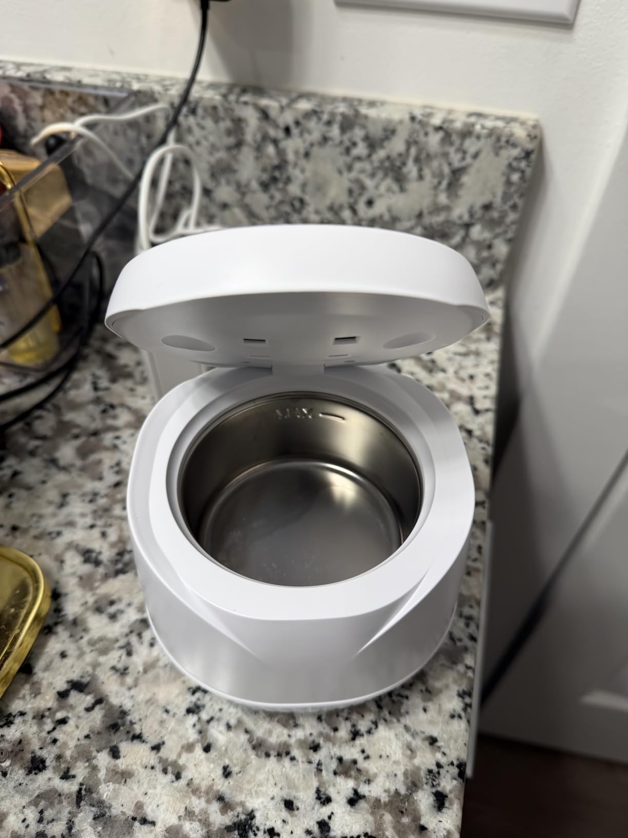 Dental Ultrasonic Retainer Cleaner Machine: 45kHz Dental Cleaning Pod with Digital Timer & 200ML, Deep Cleaning for Dentures, Mouth Guards, Aligners, Night Guards, Braces, Toothbrush Heads & Jewelry customer photo 1
