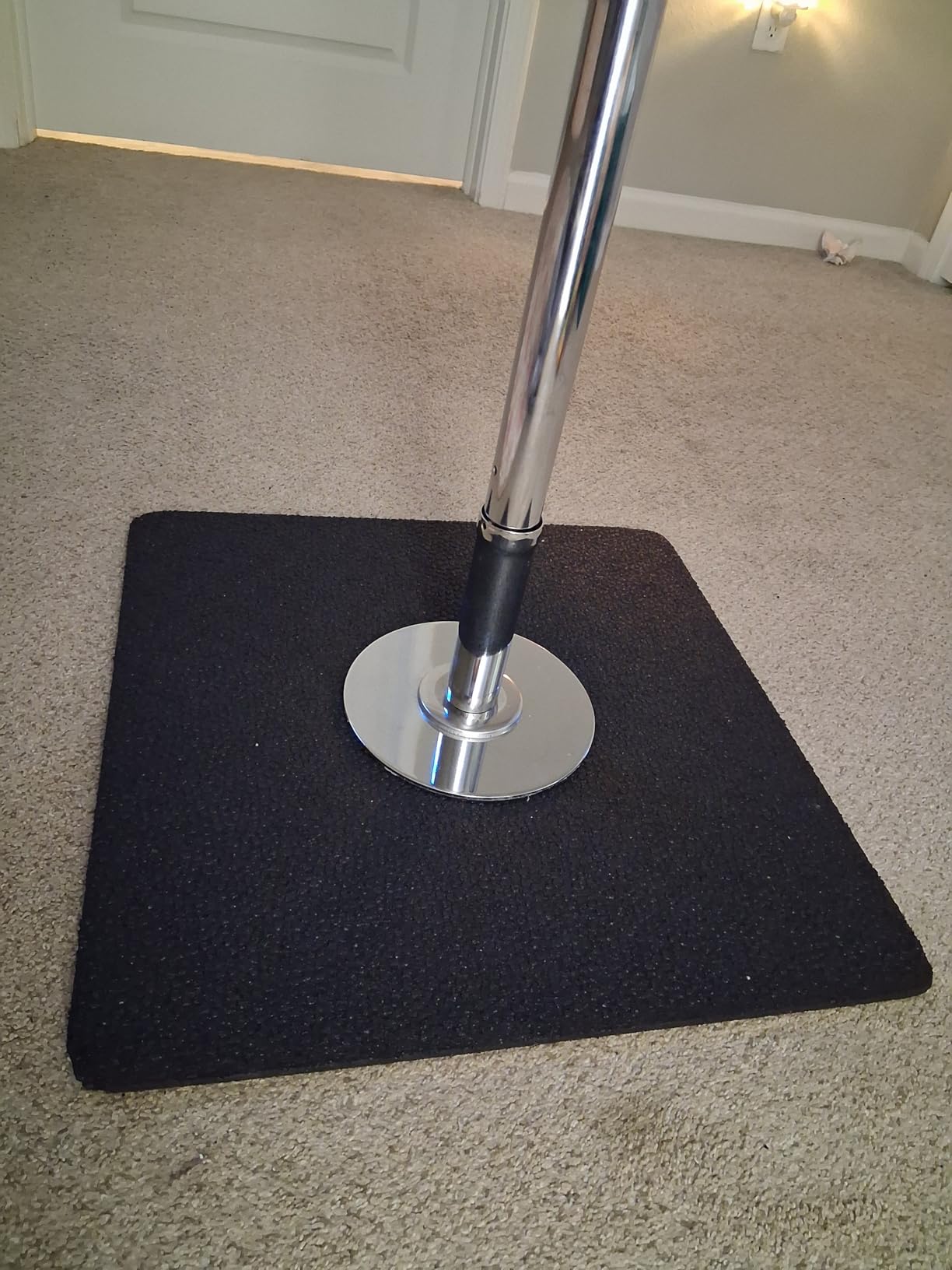 Mohawk Home Heavy Duty Rubber Stall Mat - Gym Floor - Under Dog Crate - All Purpose Utility 3' x 4' - 1/2