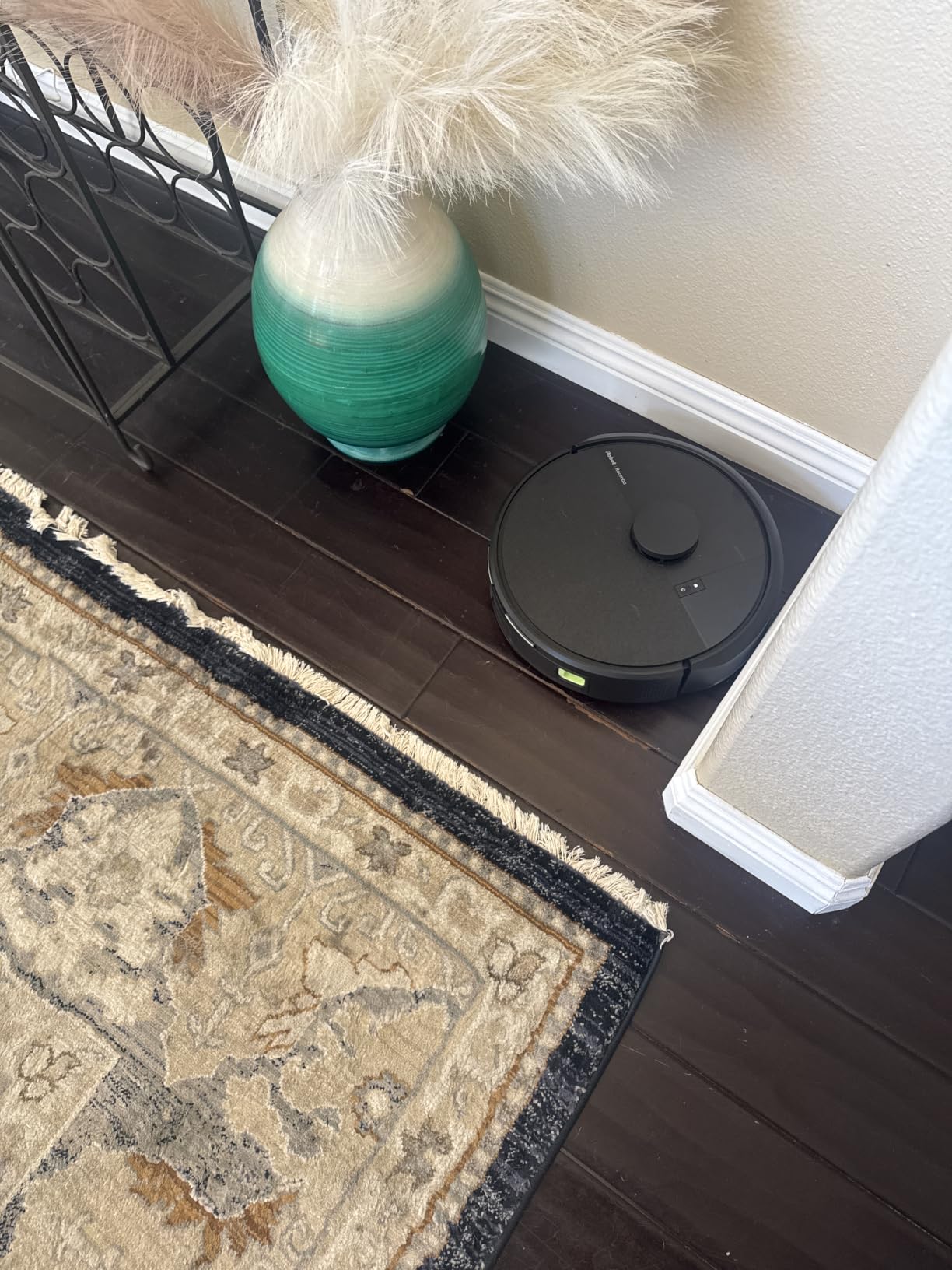 iRobot Roomba 105 Vac Robot Vacuum with AutoEmpty Dock, Self-Empties for 75 Days, Intense Power-Lifting Suction, LiDAR Navigation, Multi-Surface Cleaning, Cleans in Neat Rows customer photo 2
