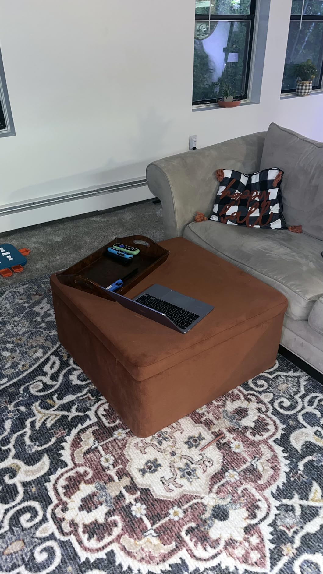 Studio Living Connor 24