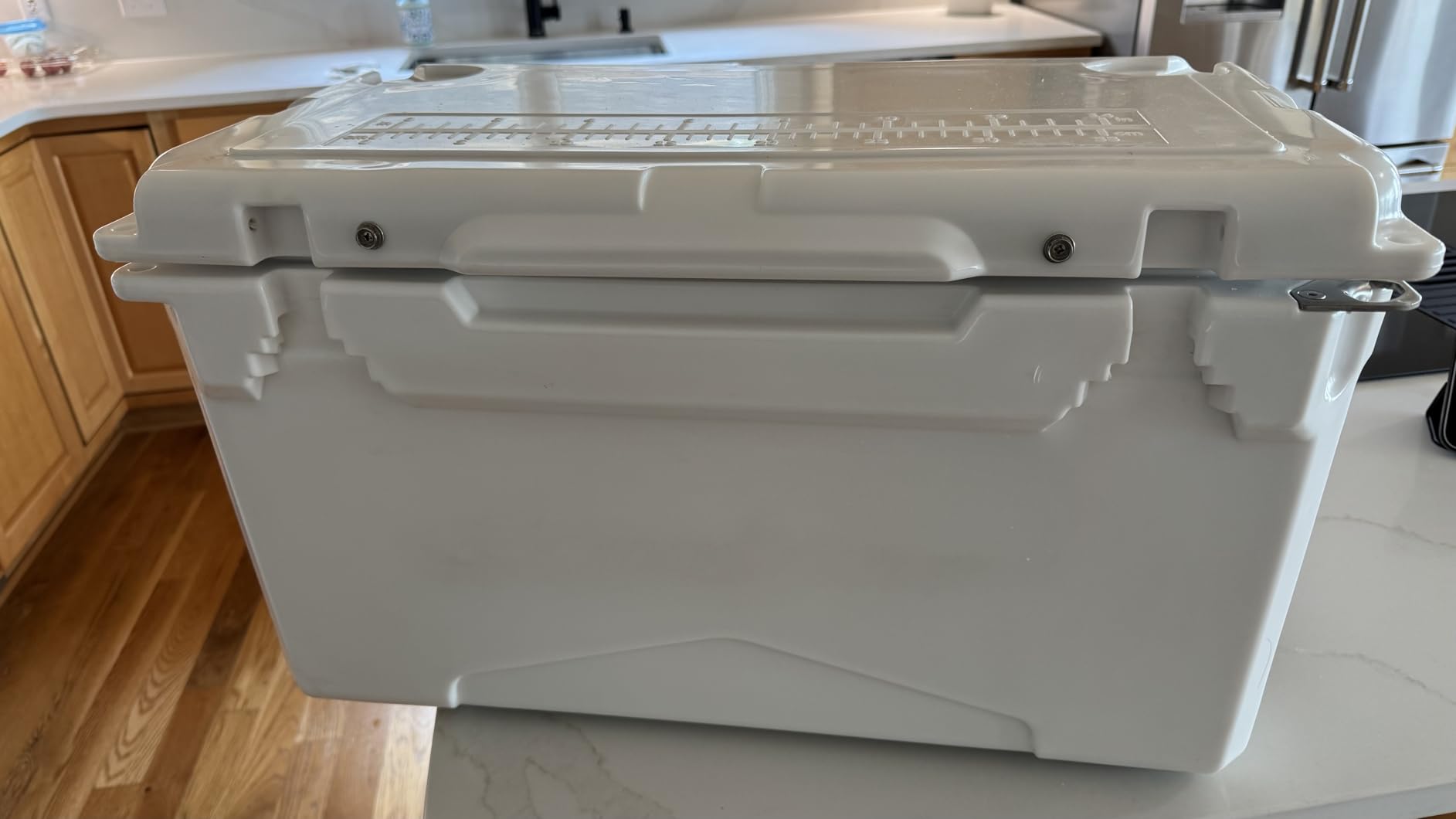 EchoSmile 25/30/35/40/60/75 Quart Rotomolded Cooler, Built to Stand up to The Rigors of The Journey customer photo 2