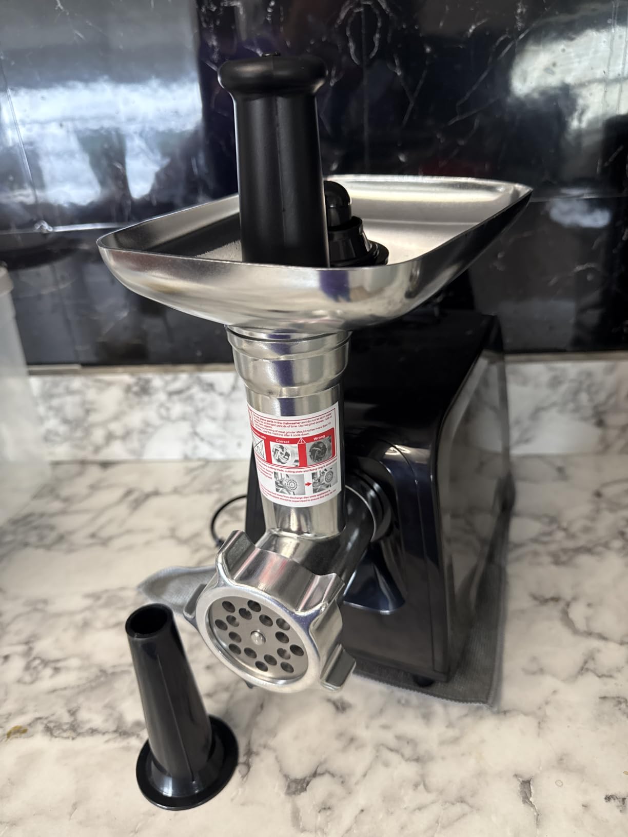 Electric Meat Grinder, Stainless Steel Sausage Stuffer Maker With 2 Blades, 3 Plates, Sausage Tube & Kubbe Kit, [2000W Max] Heavy Duty for Home Use customer photo 1