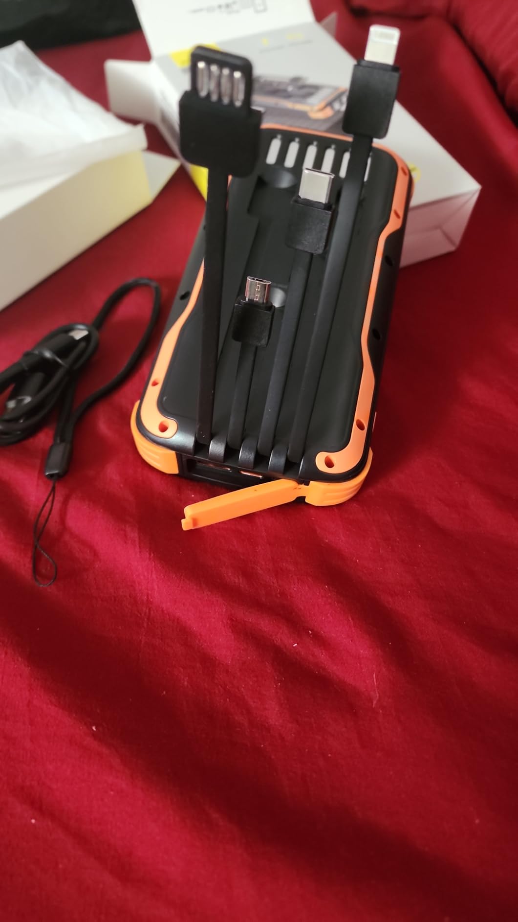 MINRISE Solar Power Bank 40000mAh, Portable Charger PD 20W Fast Charging | Built in 4 Cables and USB-C in/Output, External Battery Pack with Flashlights, for All Cell Phones, for iPad, Camping Essentials customer photo 1
