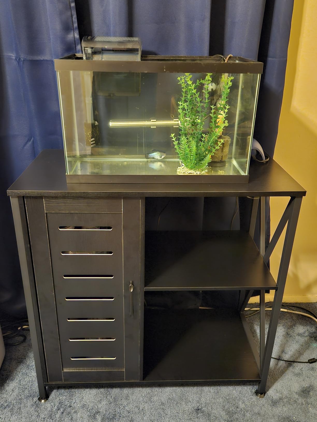 Herture 20-29 Gallon Fish Tank Stand, Aquarium Stand with Cabinet Accessories Storage, Heavy Duty Metal Frame, 31.49