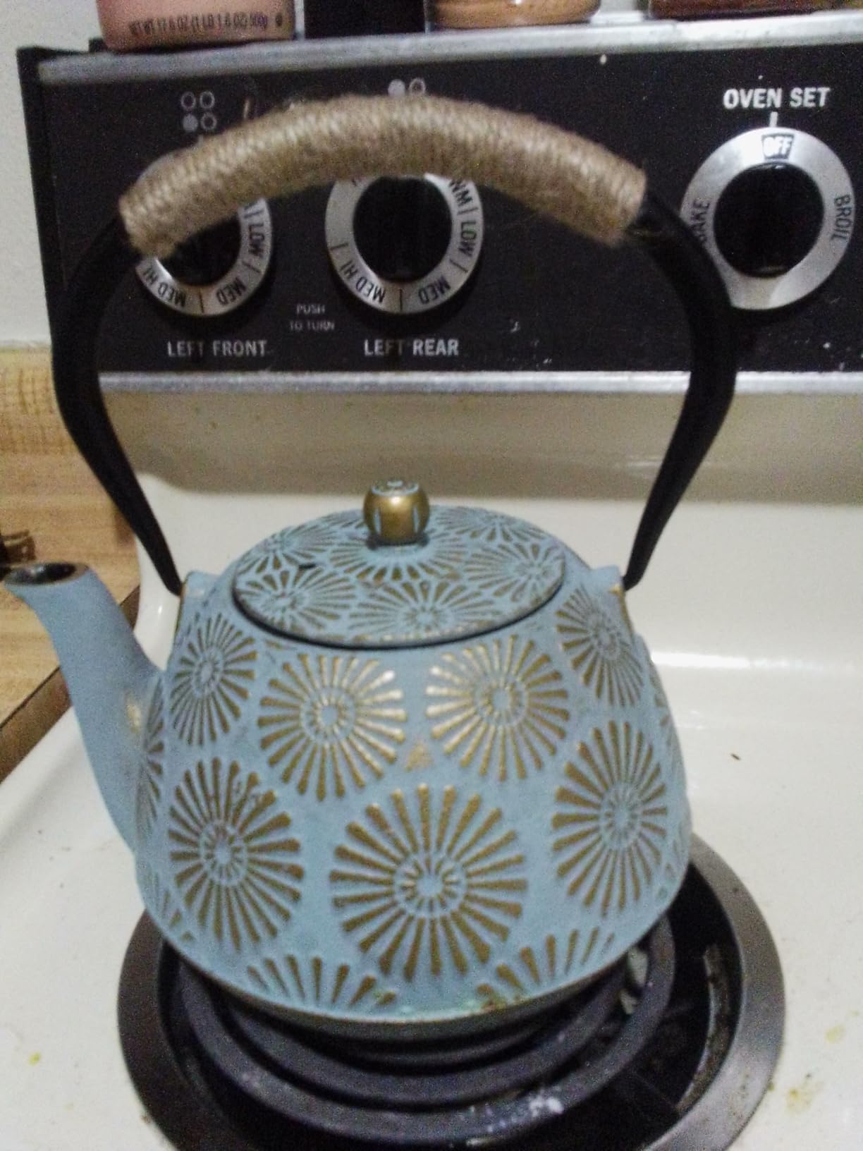 Cast Iron Teapot 40oz Infuser, Gold Gilt Enamel Lining customer photo 1