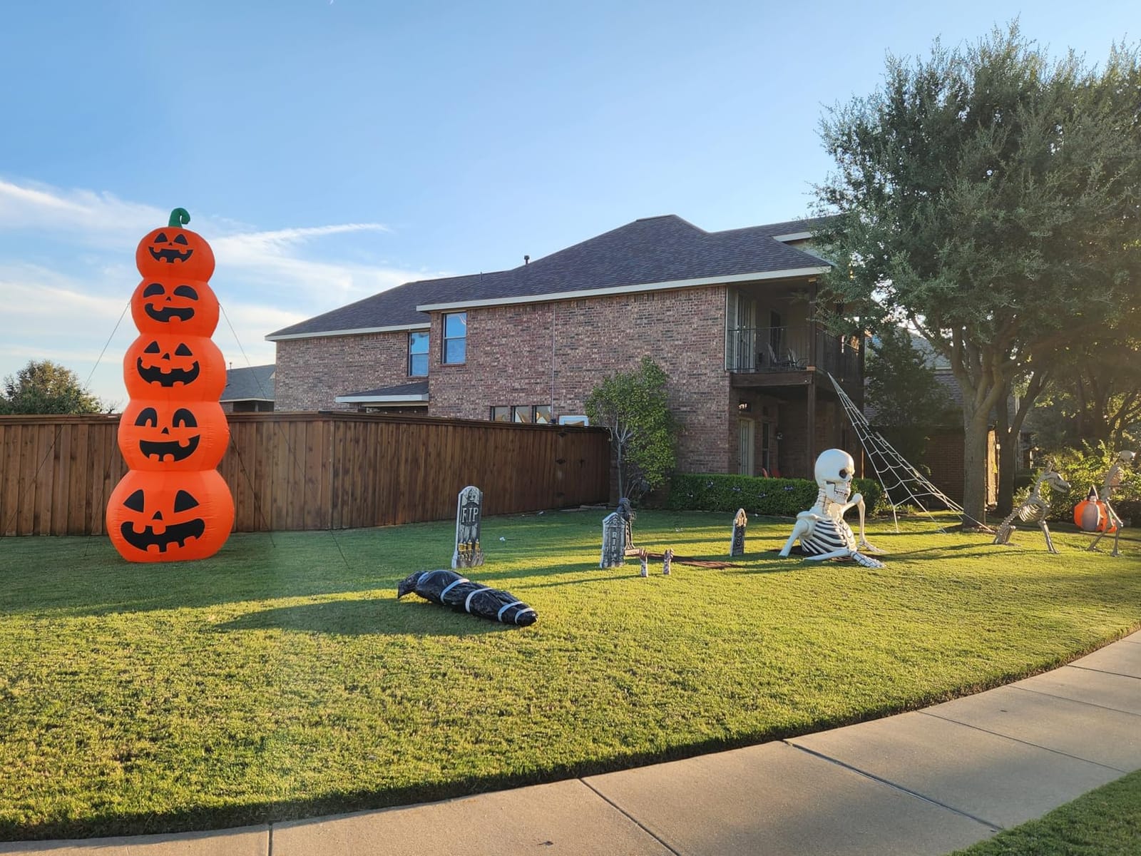 14 FT Giant Halloween Inflatable Stacked Pumpkins Outdoor Decoration | Built in 5 LED Lights, Halloween Blow Up 5 Pumpkins Yard Decorations for Lawn Garden Party Decor customer photo 1