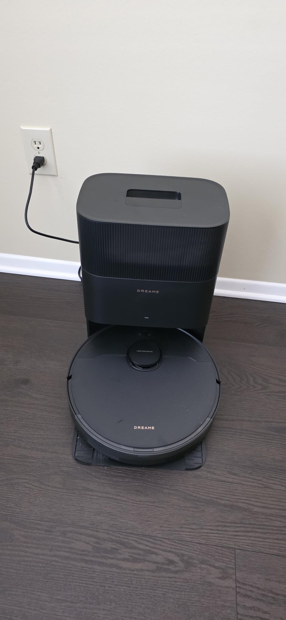 Dreame D20 Pro Plus Robot Vacuum and Mop, Detangling DuoBrush for Pet Hair, 13,000Pa Suction, Corner Cleaning, 150-Day Auto-Empty with 5L Dust Bag, LDS Navigation, 5,200mAh Battery, App & Voice Control customer photo 2