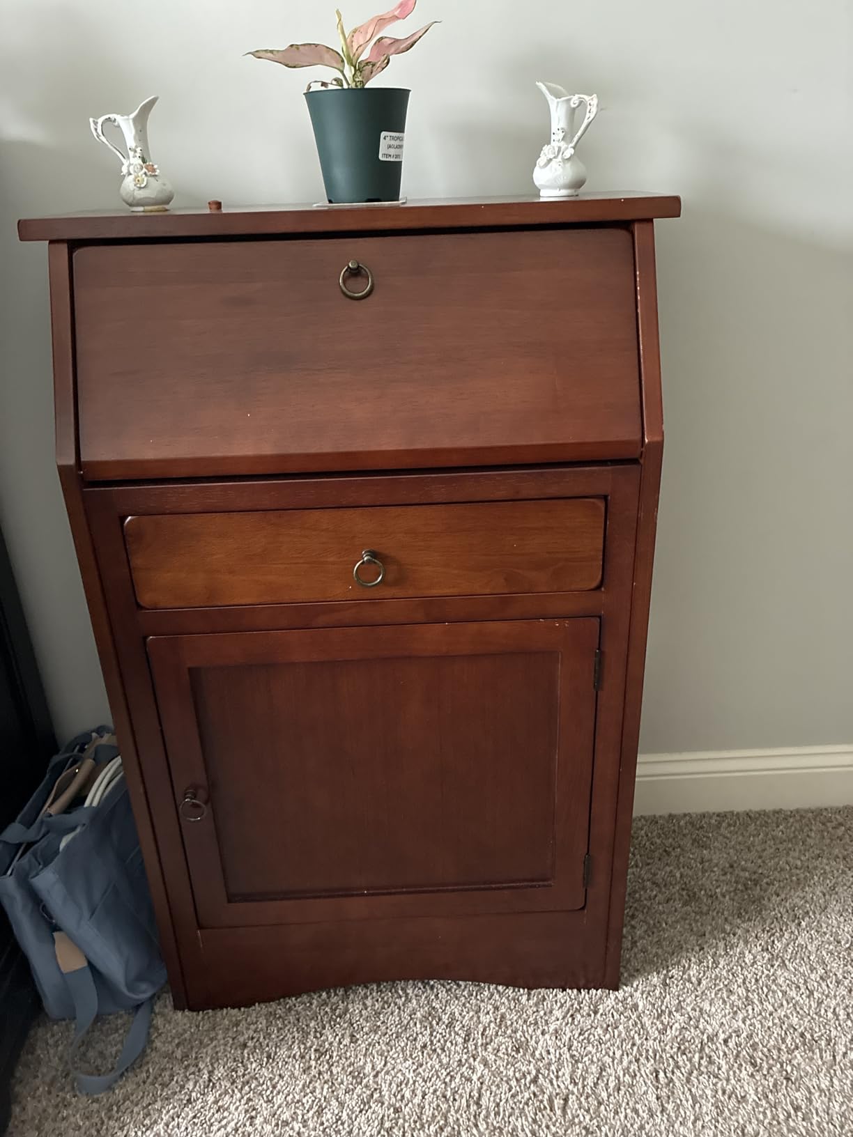 Furnifact Walnut Secretary Desk - Compact Roll Top Desk with Hutch and Storage customer photo 1