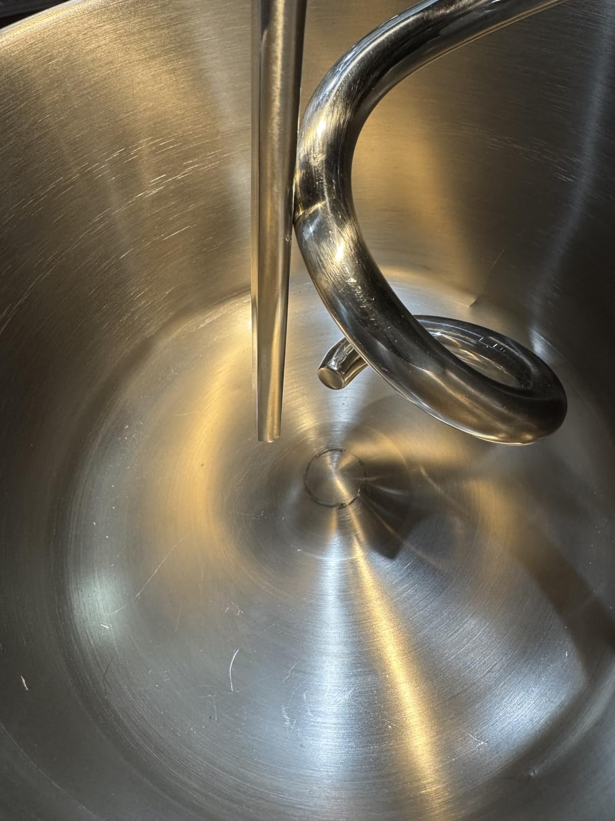 Ooni Halo Pro Spiral Mixer - Dough Stand Mixer with Attachments, 7.3 Quart Capacity and 58 Speed Settings - Charcoal Grey customer photo 1