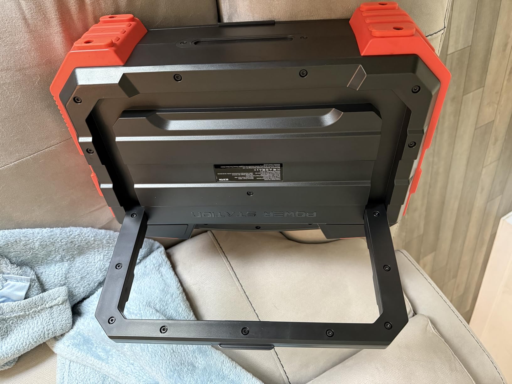 BLAVOR Portable Power Station 1600W (Peak 3200W), Built-in Solar Panel, 1024Wh LiFePO4 Battery, 100W USB-C Fast Charge, Solar Generator for Home Backup, Camping, Power Outages & RV customer photo 2
