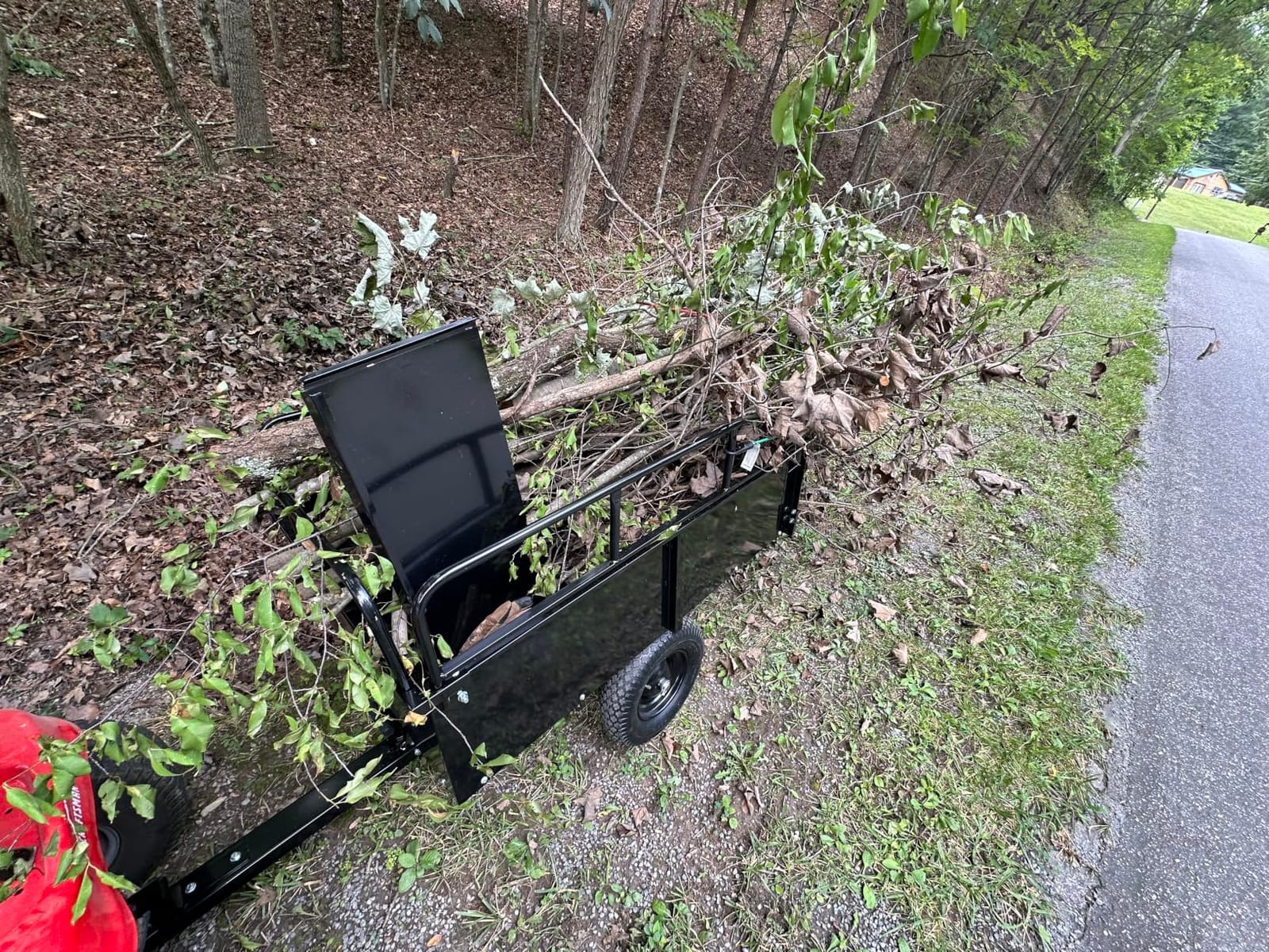 VEVOR 22 Cu.Ft 1600Lbs Steel ATV UTV Trailer Tow Behind Dump Cart, Heavy Duty Pull Behind Utility Dump Trailer for Lawn Mower Trailer Tractor Garden Yard with Removable Rear Panel customer photo 1