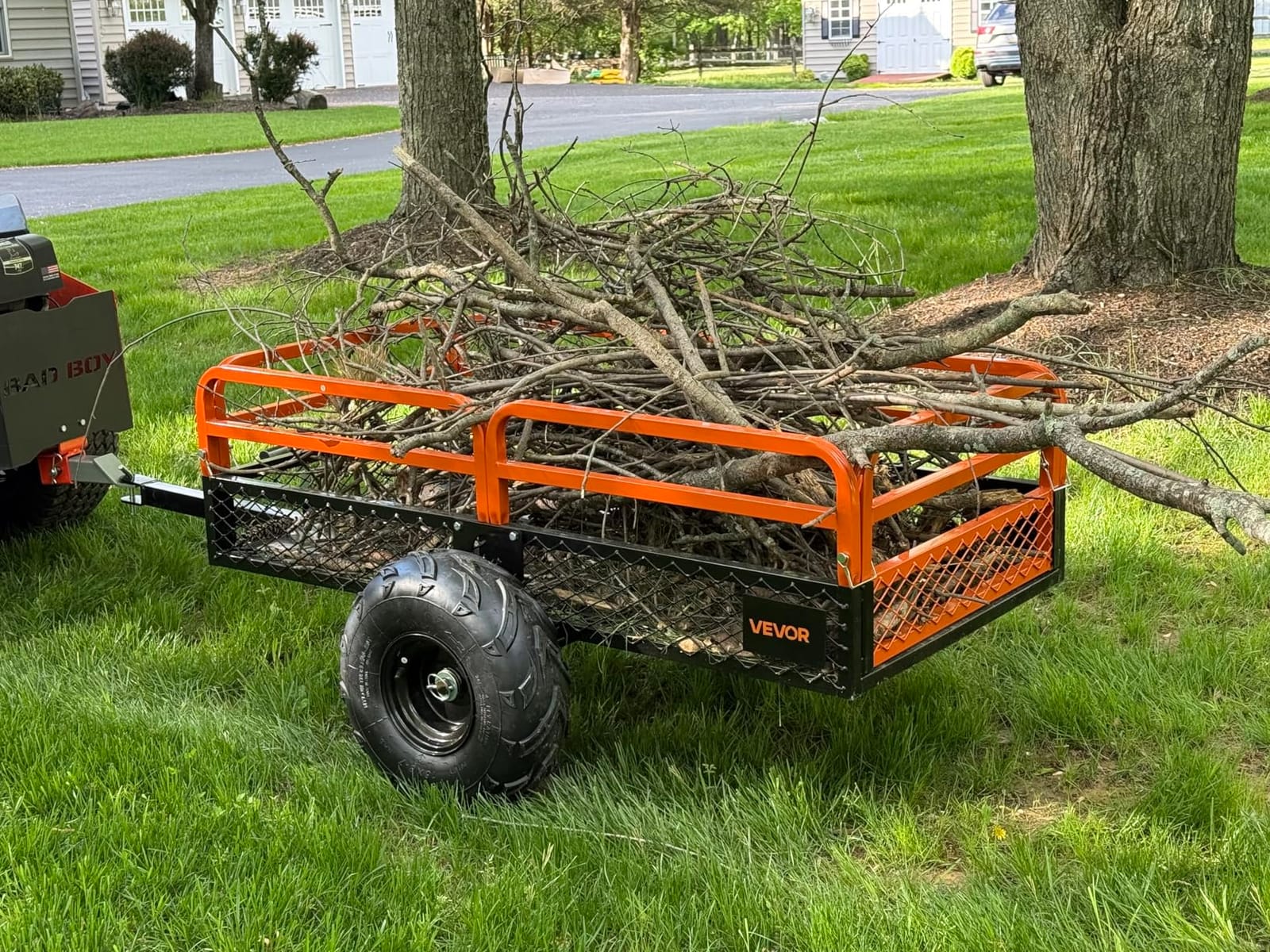 VEVOR 22 Cu.Ft 1600Lbs Steel ATV UTV Trailer Tow Behind Dump Cart, Heavy Duty Pull Behind Utility Dump Trailer for Lawn Mower Trailer Tractor Garden Yard with Removable Rear Panel customer photo 2