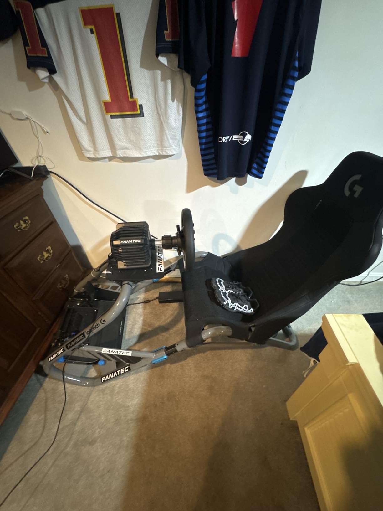 Fanatec Sim Racing CSL Elite Pedals V2 - PC, PS5, PS4 | 3-Pedal Set (Clutch, Brake, Throttle), Dual-Stage Load Cell Brake System, Hall-Effect Sensors customer photo 2