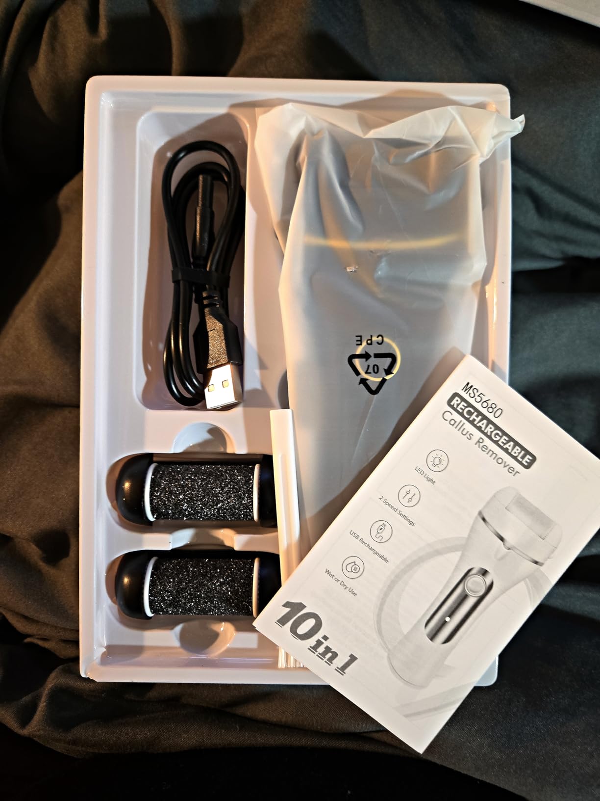 Electric Foot Callus Remover Waterproof, 17 in 1 Callus Remover for Feet, Rechargeable Foot File Pedicure Kits with 3 Rollers 2 Speed customer photo 2
