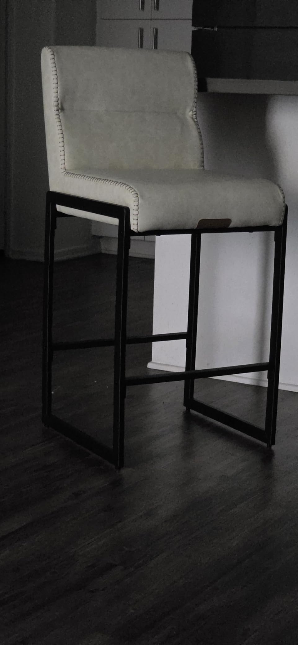VASAGLE EKHO Collection - Bar Stools Set of 2, Counter Height Stools with Backs, 26.4-Inch Barstools Chairs, Synthetic Leather with Stitching, Mid-Century Modern, Caramel Brown ULBC116KN02 customer photo 2