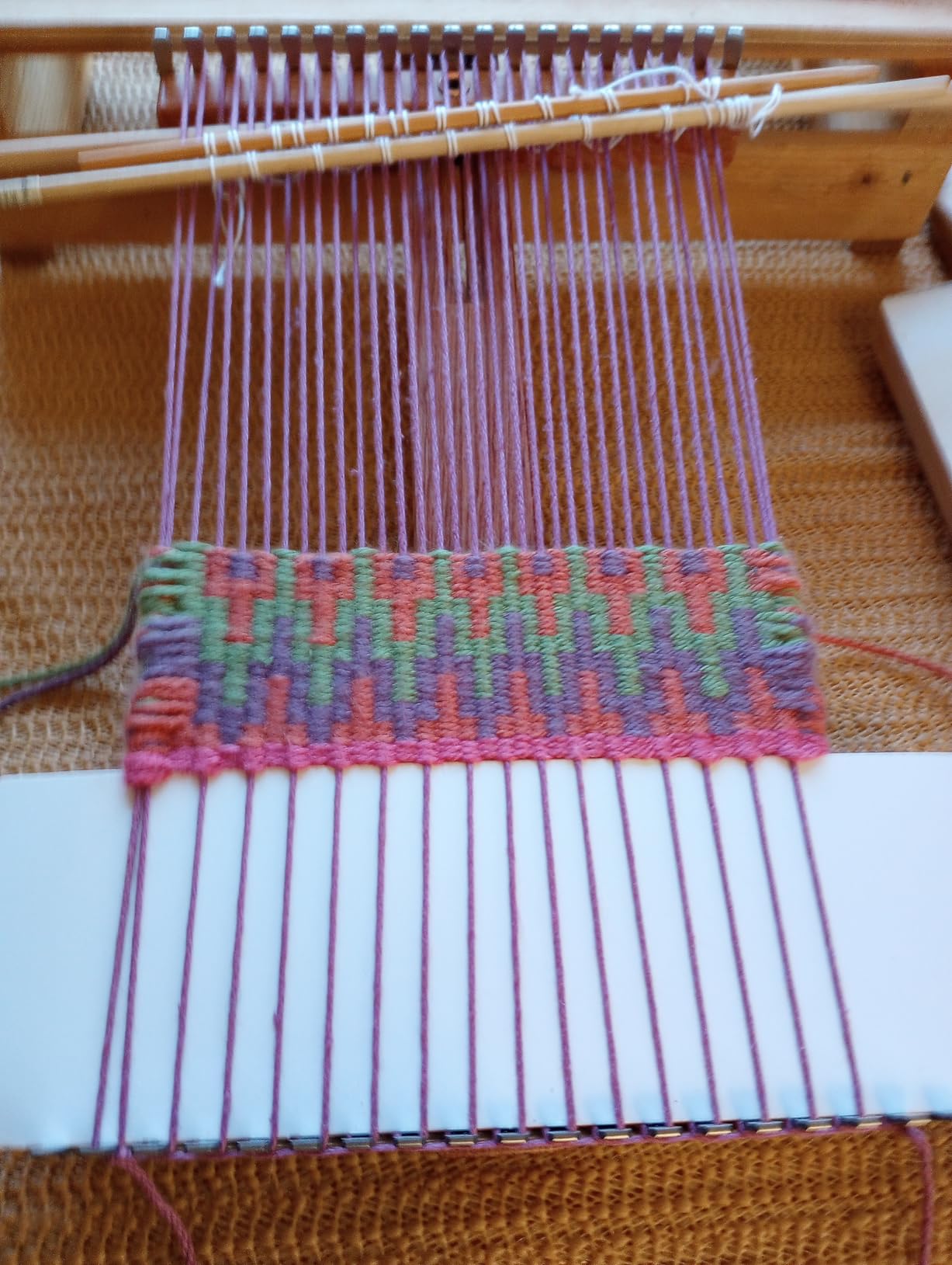 Savina Adjustable Tapestry Weaving Loom, Small Expandable 3.5in to 11.8in, Wooden Frame for Weaving Yarn, Art Projects, Ideal for Beginners & Advanced customer photo 1