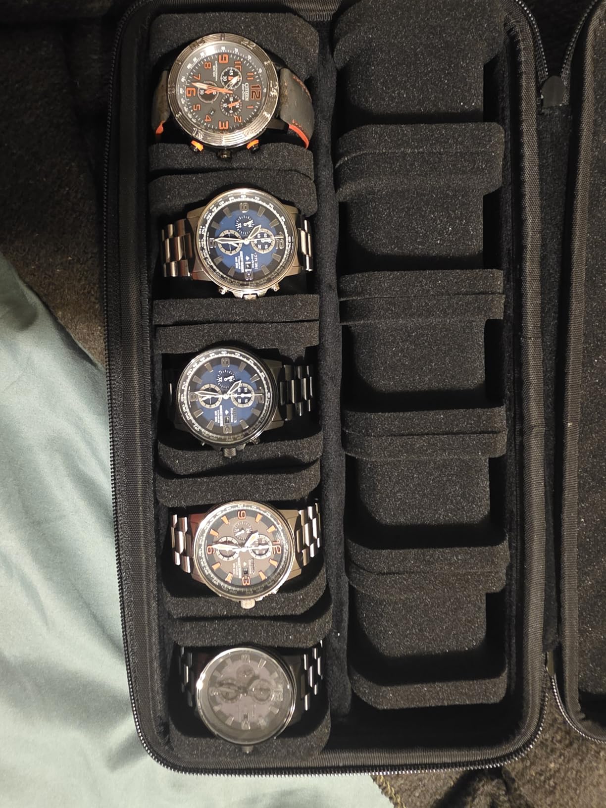 10 slots Watch Travel Case, Hard Watch Case Storage box Organizer for Men and Women, with anti-move soft watch pillow customer photo 2