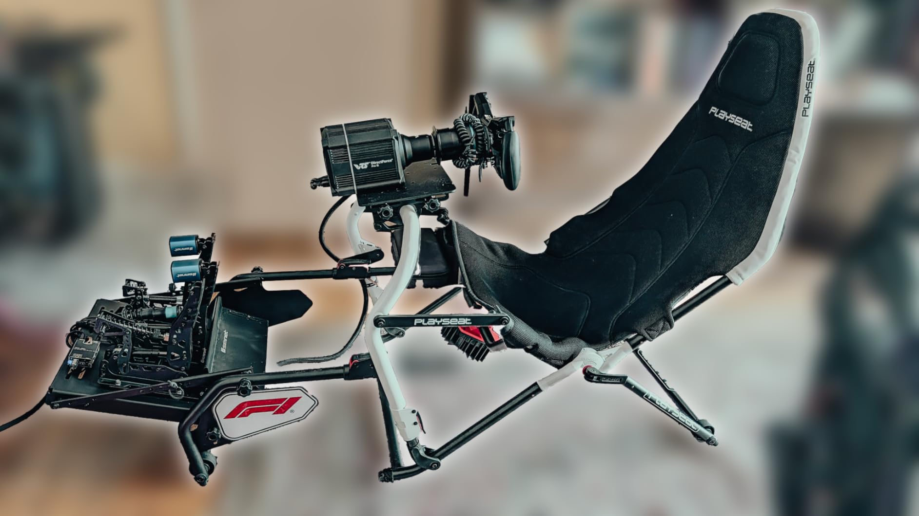 Playseat Challenge DD - F1 Edition, Foldable Racing Simulator Cockpit, Direct Drive, Logitech, Thrustmaster, Moza, Fanatec, Formula Racing Simulator customer photo 2